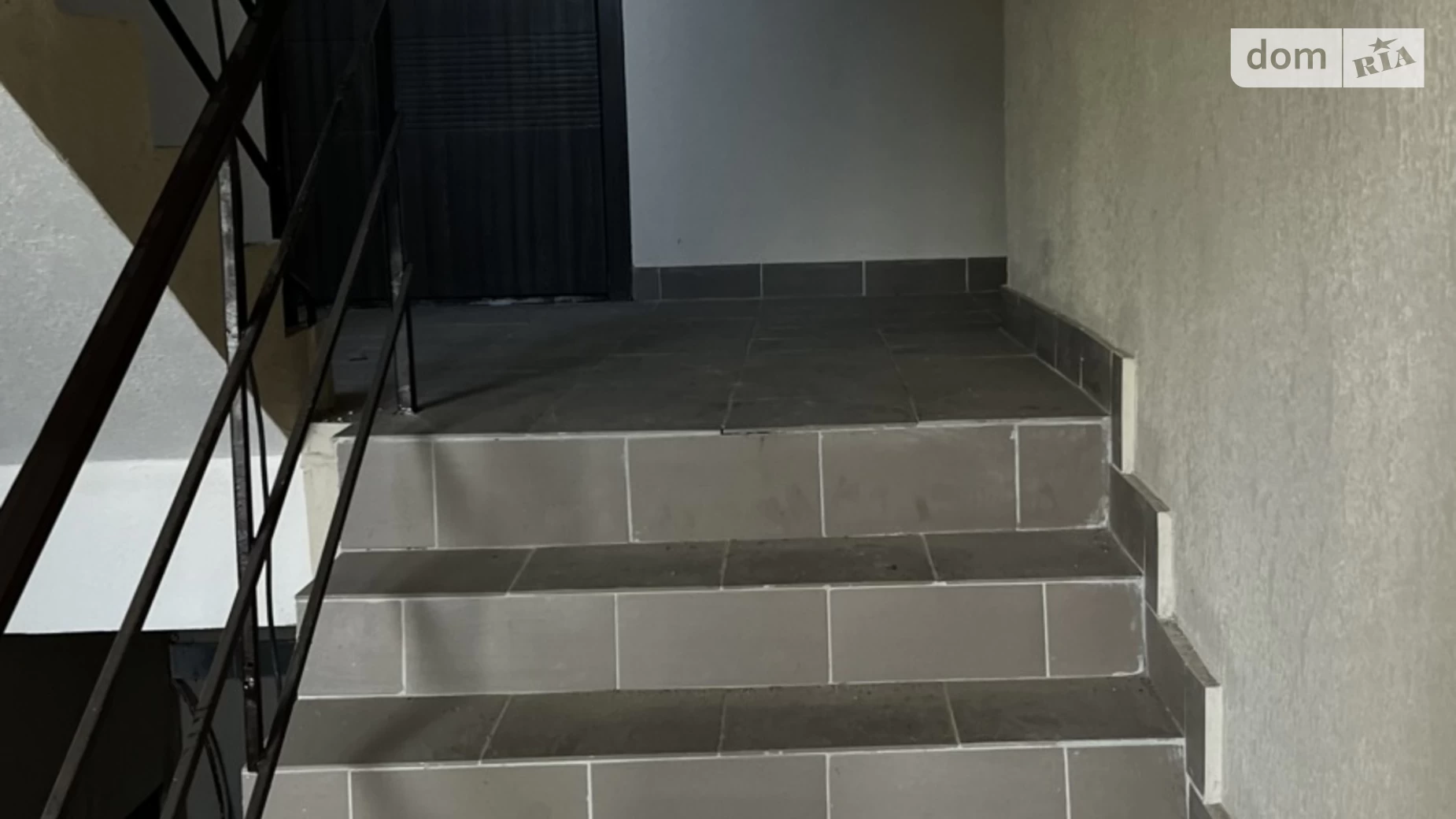 Продается 1-комнатная квартира 48 кв. м в Ивано-Франковске, ул. Горбачевского - фото 4