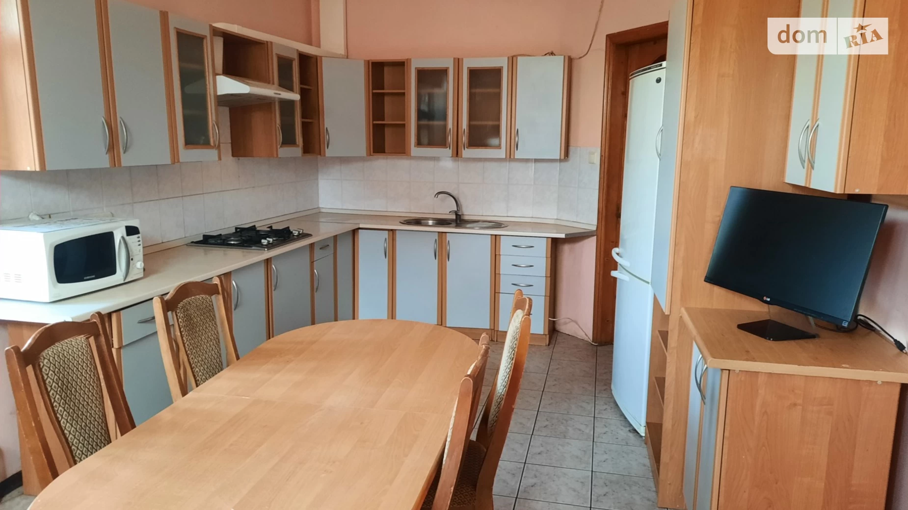 Сдается в аренду дом на 2 этажа 300 кв. м с гаражом, цена: 27000 грн - фото 2