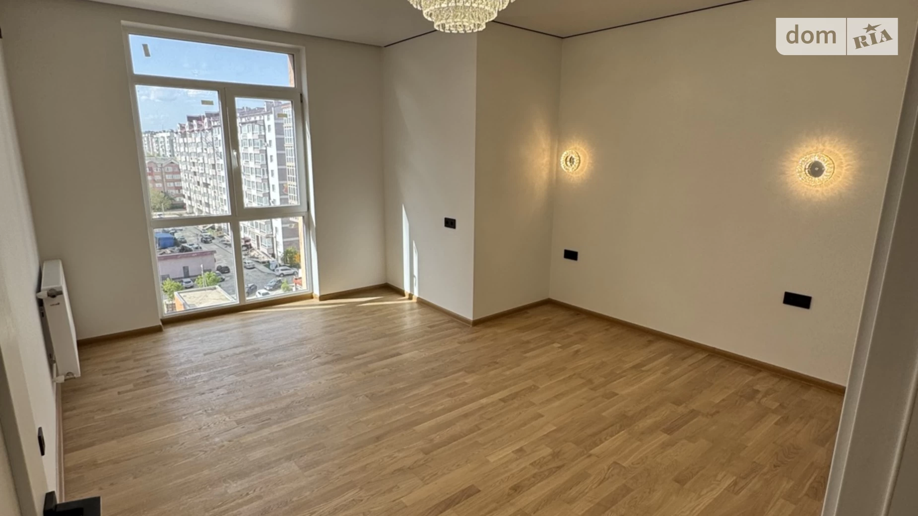 Продается 2-комнатная квартира 80 кв. м в Черновцах, ул. Русская, 237 - фото 3