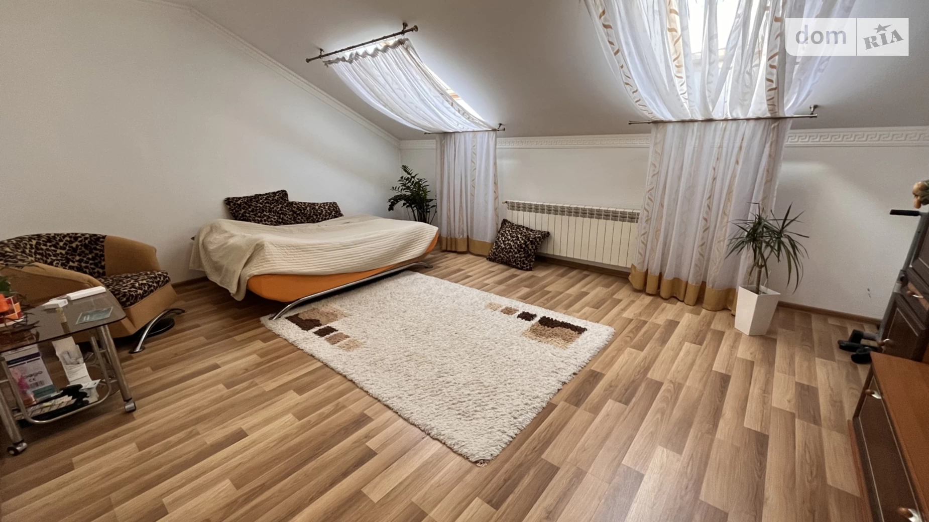 Продается 2-комнатная квартира 77 кв. м в Ужгороде, вул. Добрянского, 20 - фото 4
