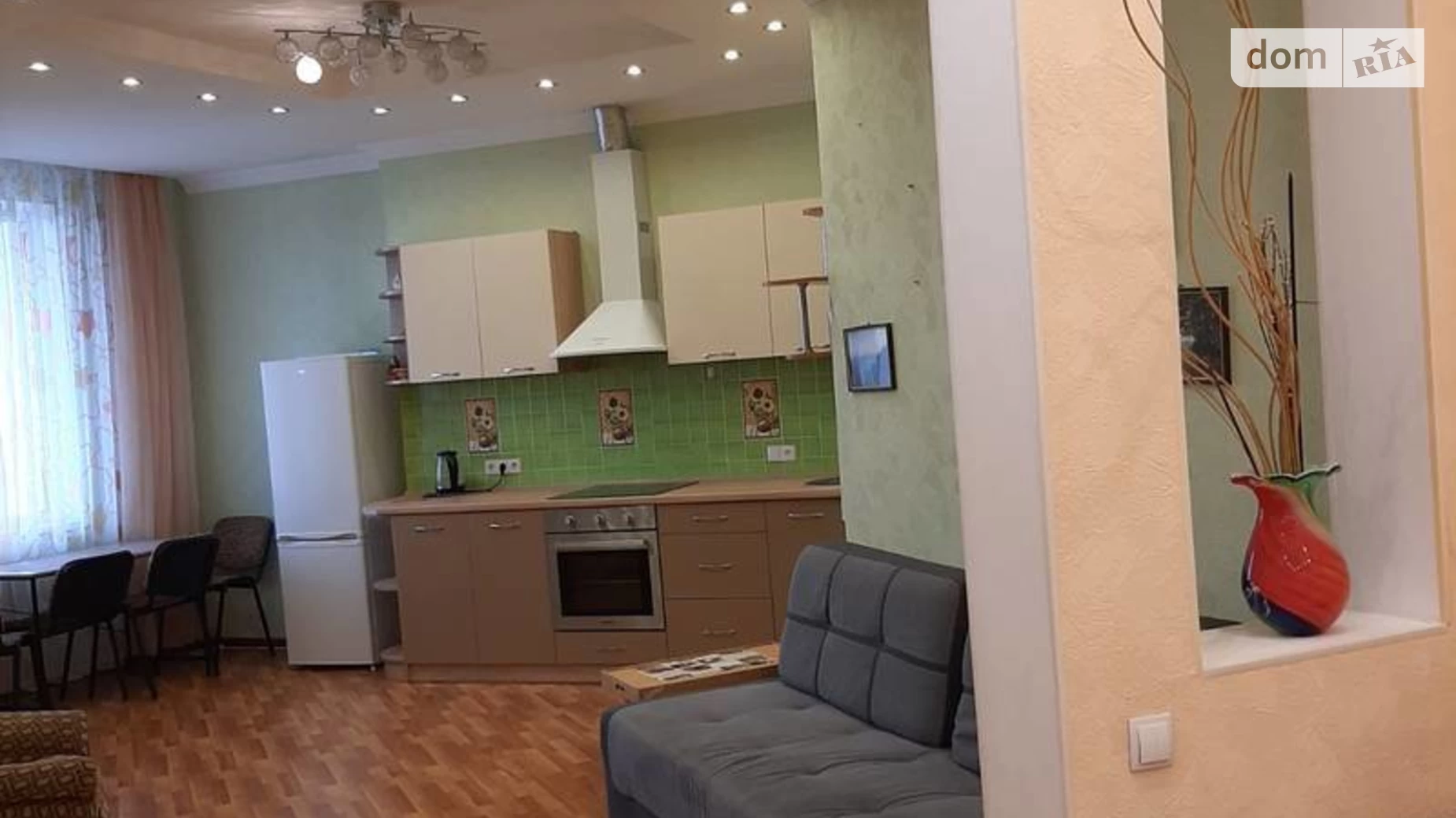 Продається 1-кімнатна квартира 68 кв. м у Одесі, вул. Середньофонтанська - фото 2