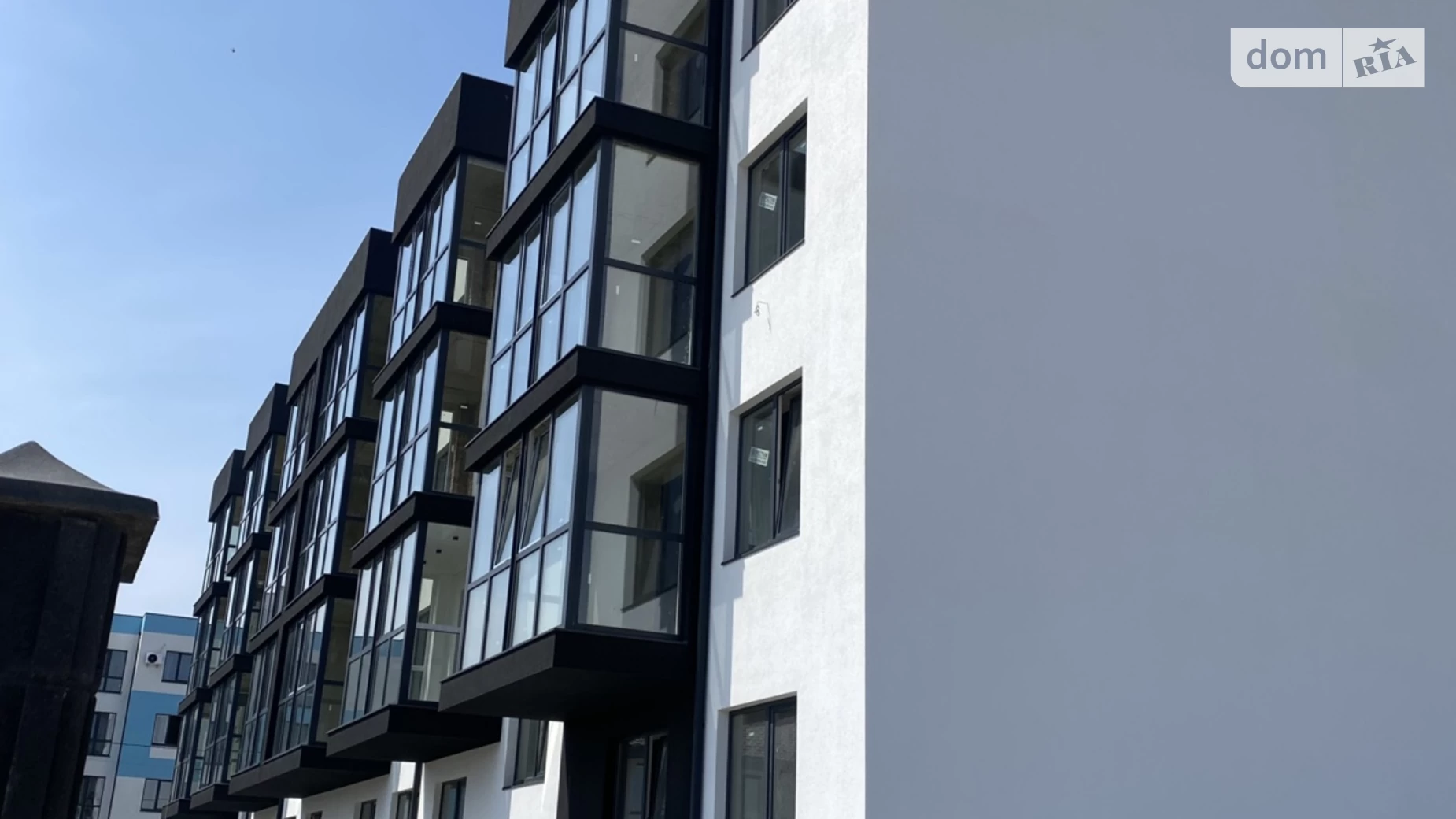 Продается 1-комнатная квартира 40 кв. м в Ровно, мас. Веснянковый, 9 - фото 2