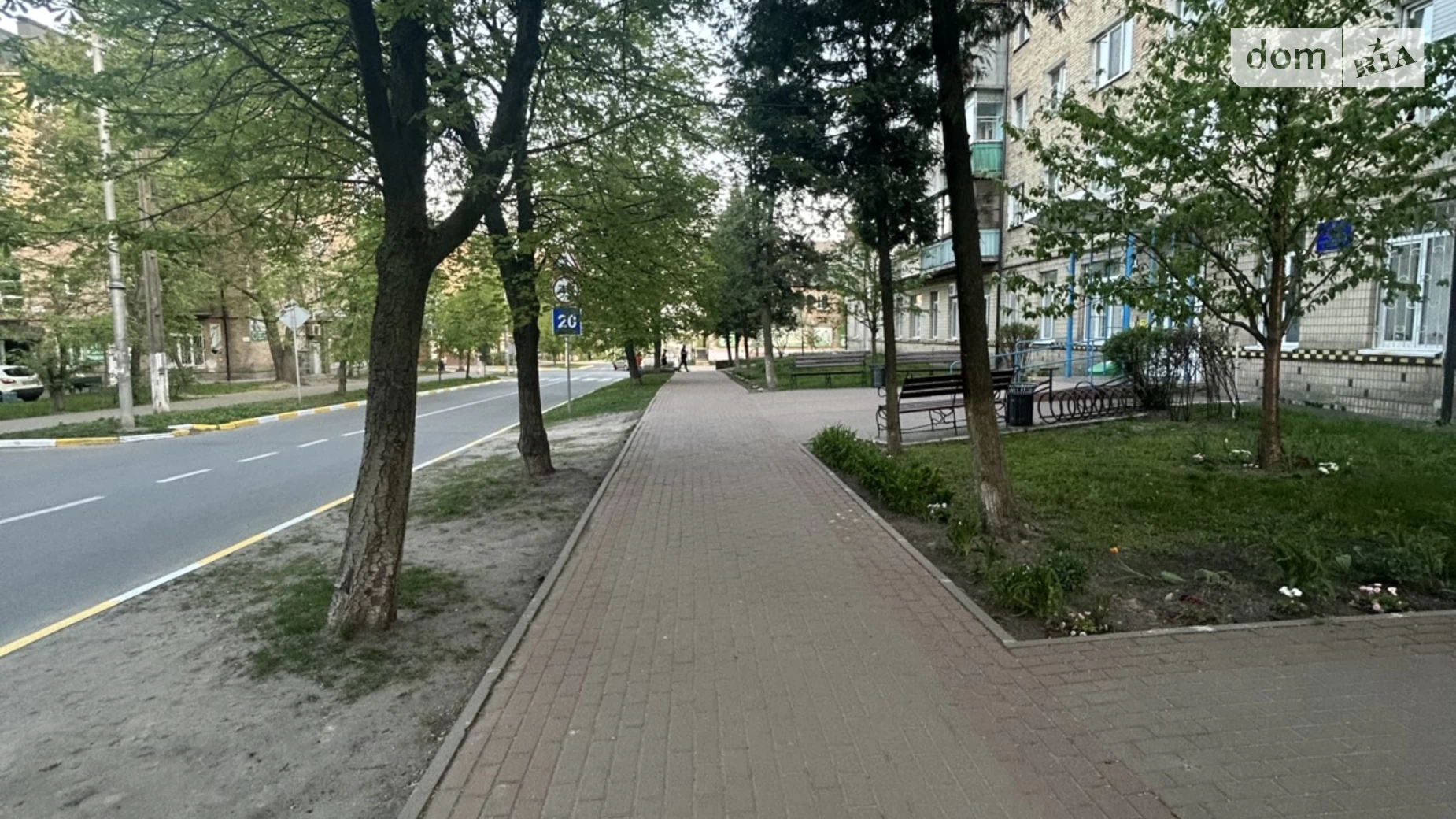 Продается 2-комнатная квартира 45.6 кв. м в Буче, ул. Энергетиков, 10 - фото 2