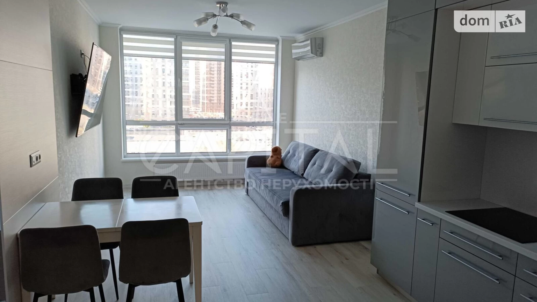 Продається 3-кімнатна квартира 83 кв. м у Києві, просп. Європейського Союзу(Правди), 43 - фото 2