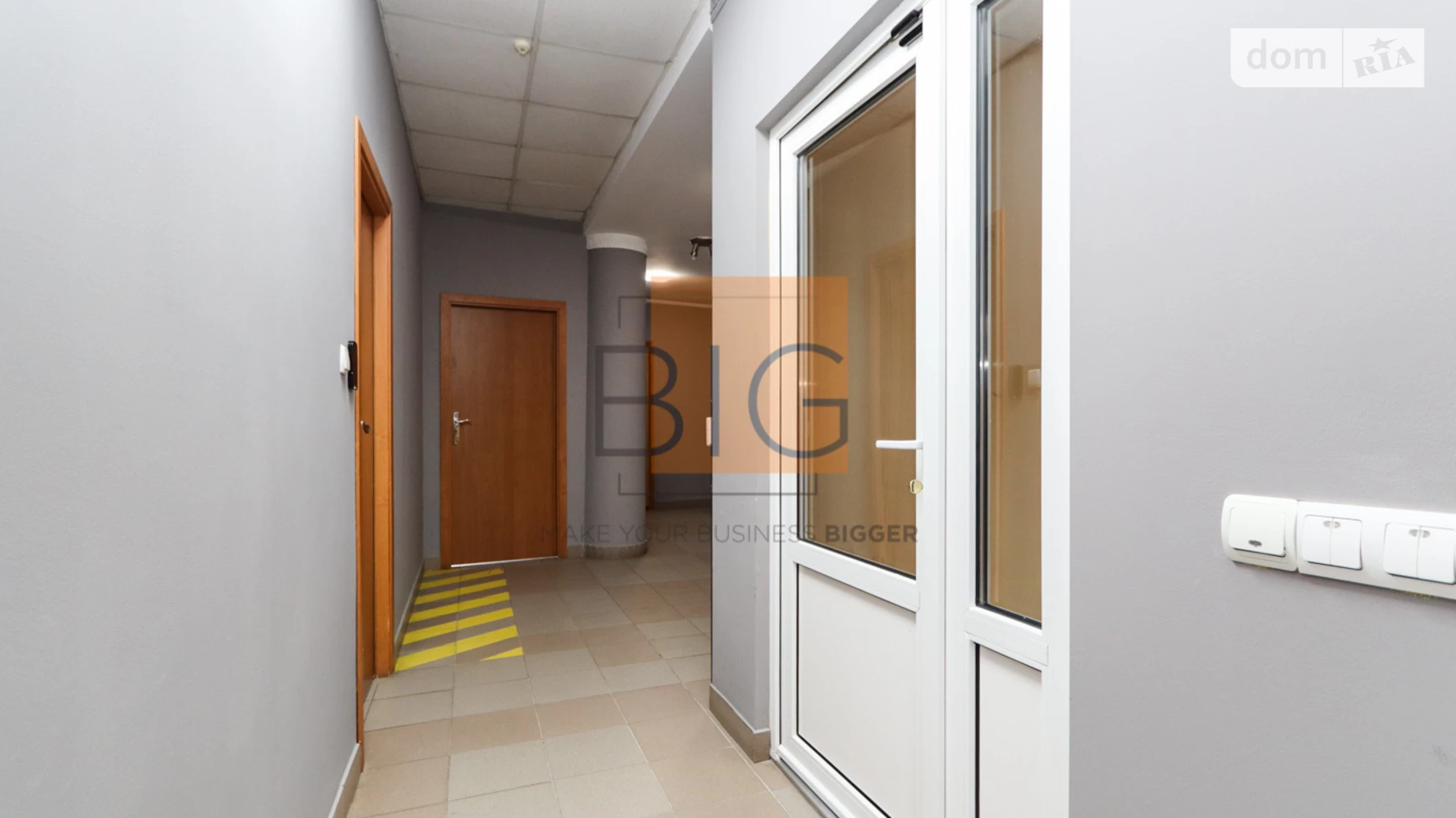 Сдается в аренду офис 120 кв. м в бизнес-центре, цена: 15000 грн - фото 2