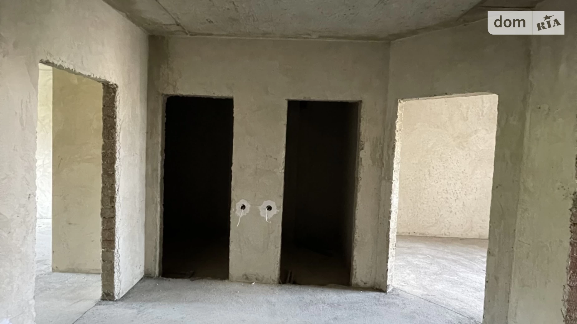 Продается 2-комнатная квартира 76 кв. м в Черновцах - фото 3