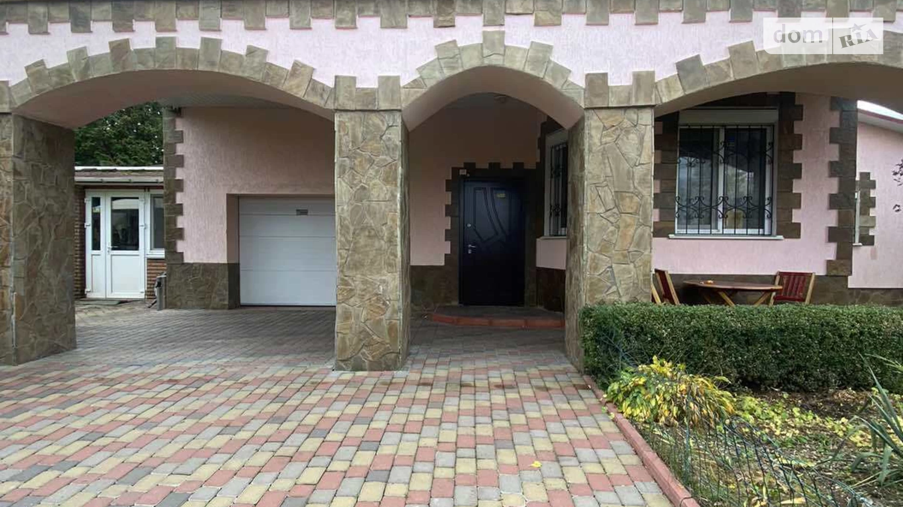 Продается дом на 2 этажа 255 кв. м с садом, цена: 250000 $ - фото 3
