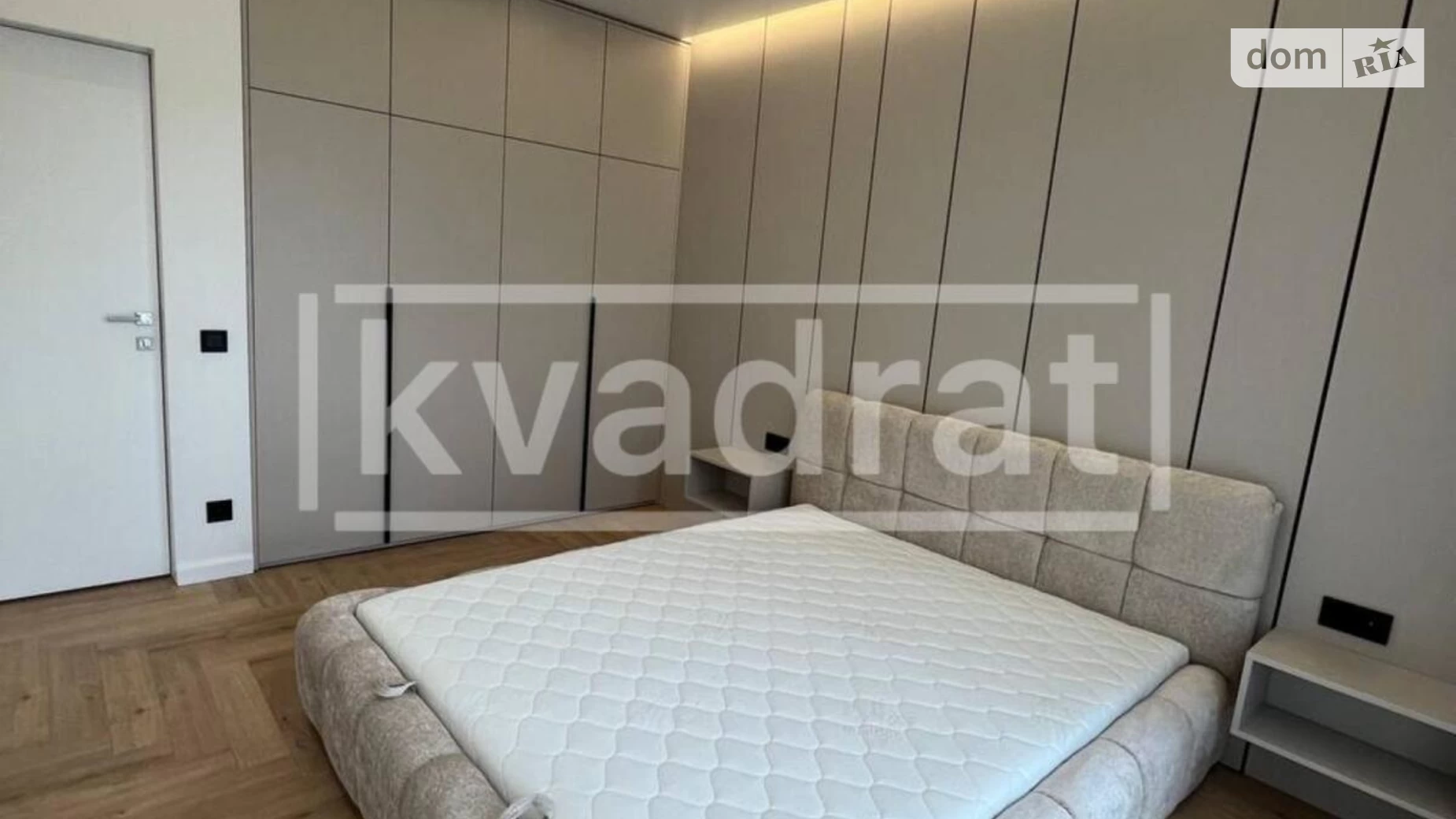Продается 2-комнатная квартира 68 кв. м в Ужгороде, ул. Легоцкого, 80 - фото 2