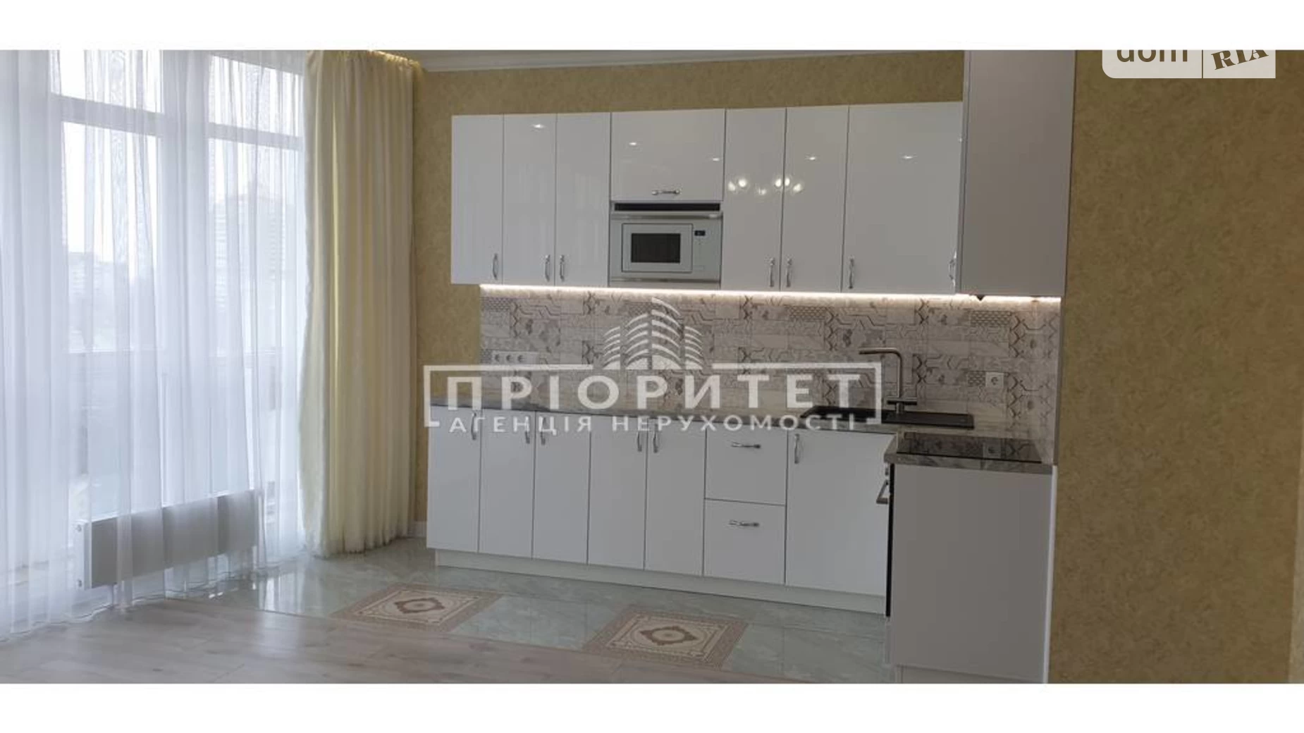 Продается 1-комнатная квартира 47.3 кв. м в Одессе, просп. Гагарина - фото 2