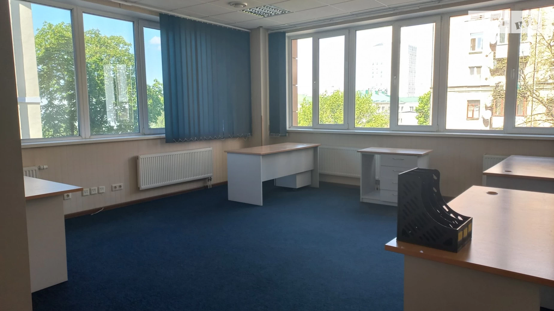 Сдается в аренду офис 286 кв. м в бизнес-центре, цена: 5148 $ - фото 4