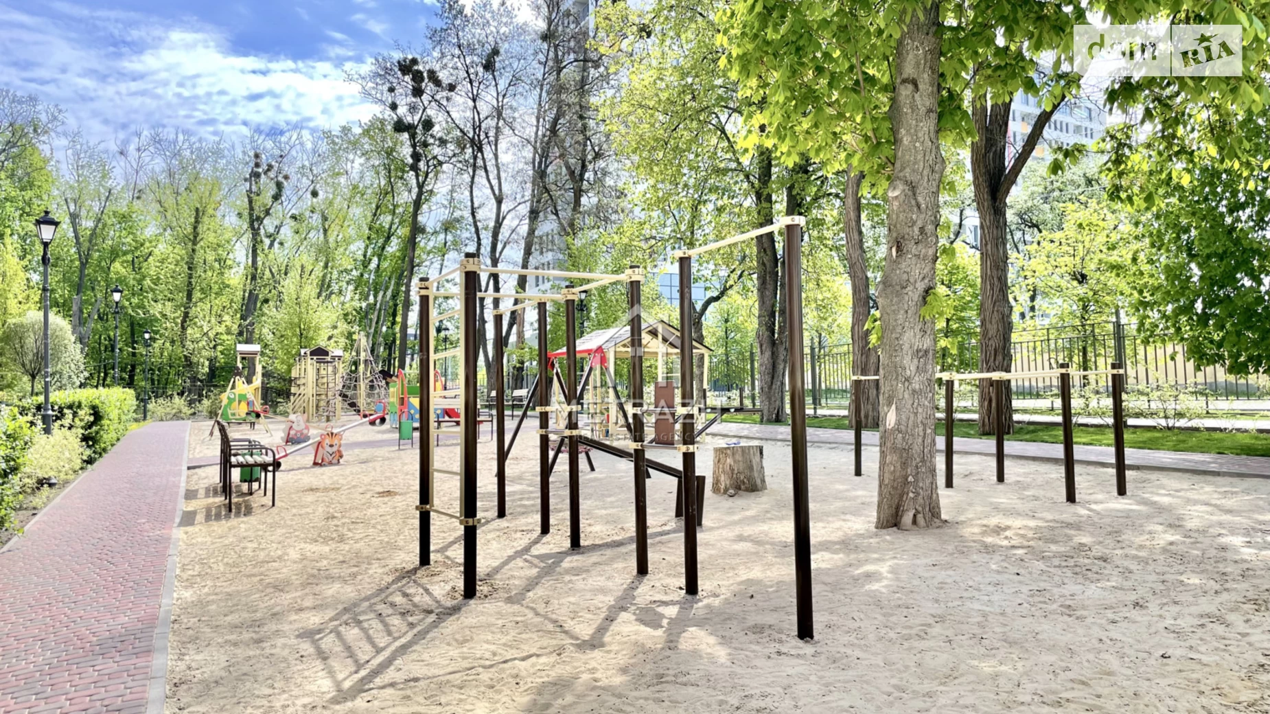 Продается 3-комнатная квартира 119.5 кв. м в Харькове, цена: 100000 $ - фото 3