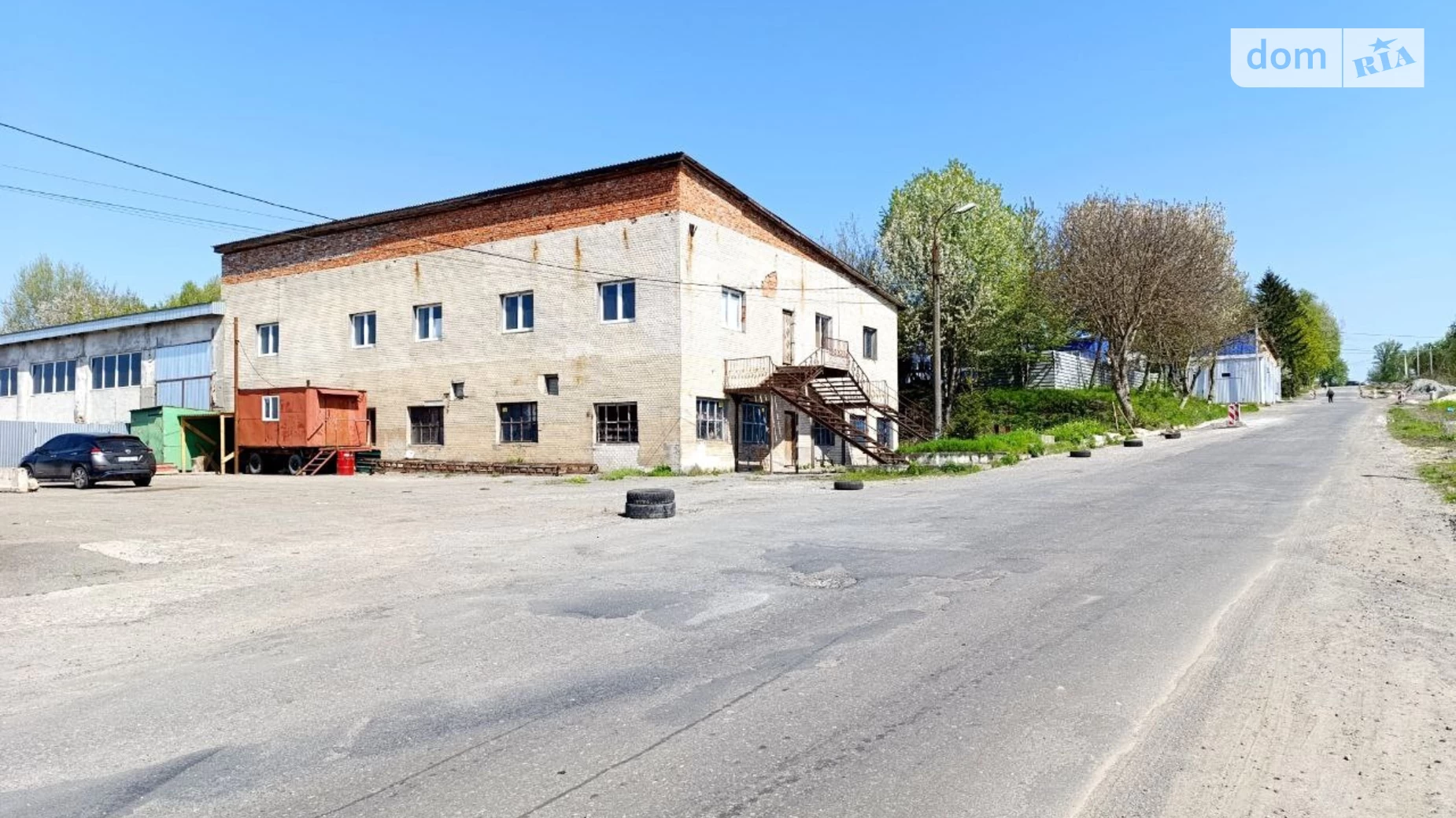 Сдается в аренду объект сферы услуг 755 кв. м в 2-этажном здании, цена: 50585 грн - фото 2
