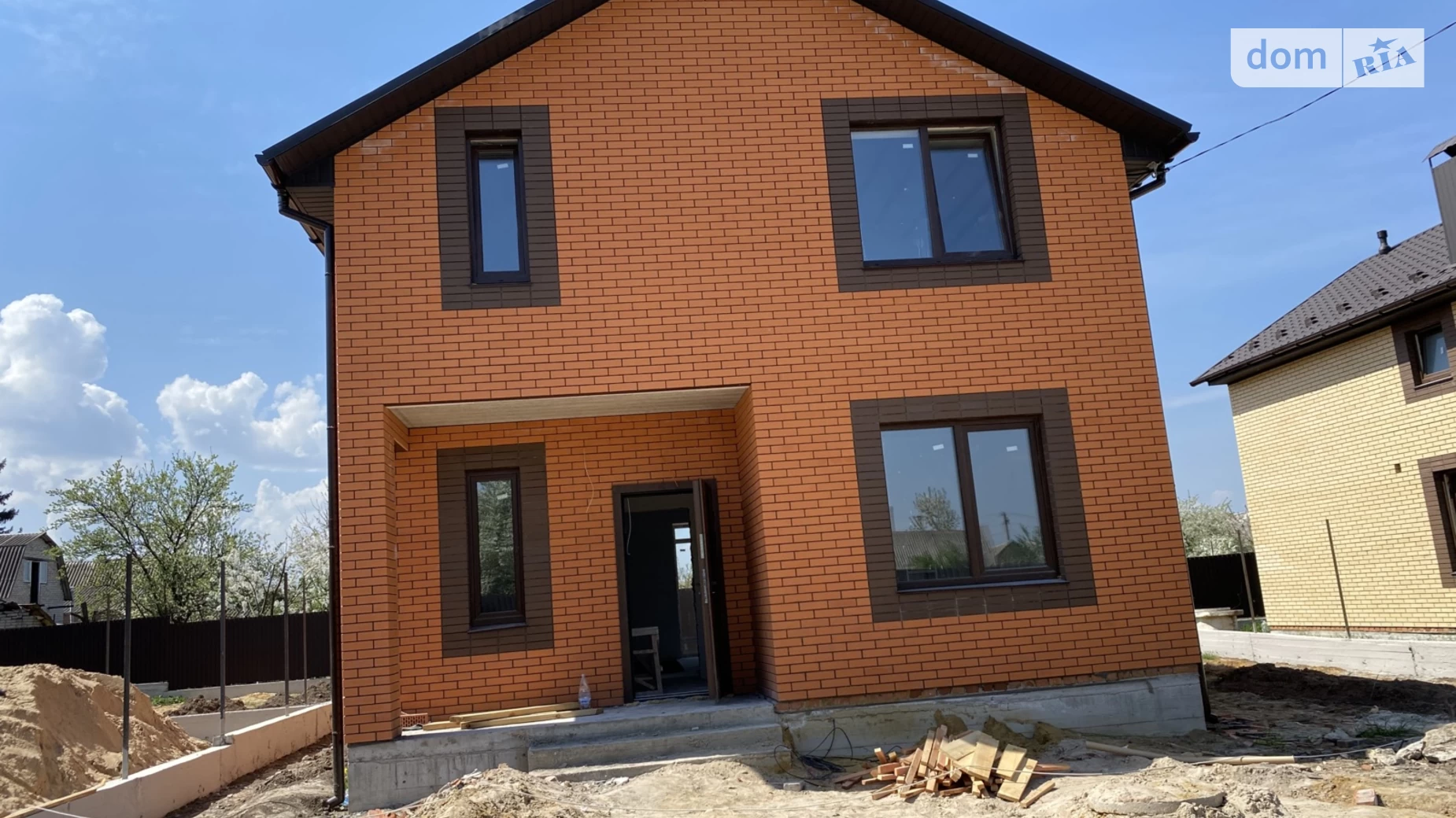 Продается дом на 2 этажа 125 кв. м с гаражом, цена: 95000 $ - фото 3
