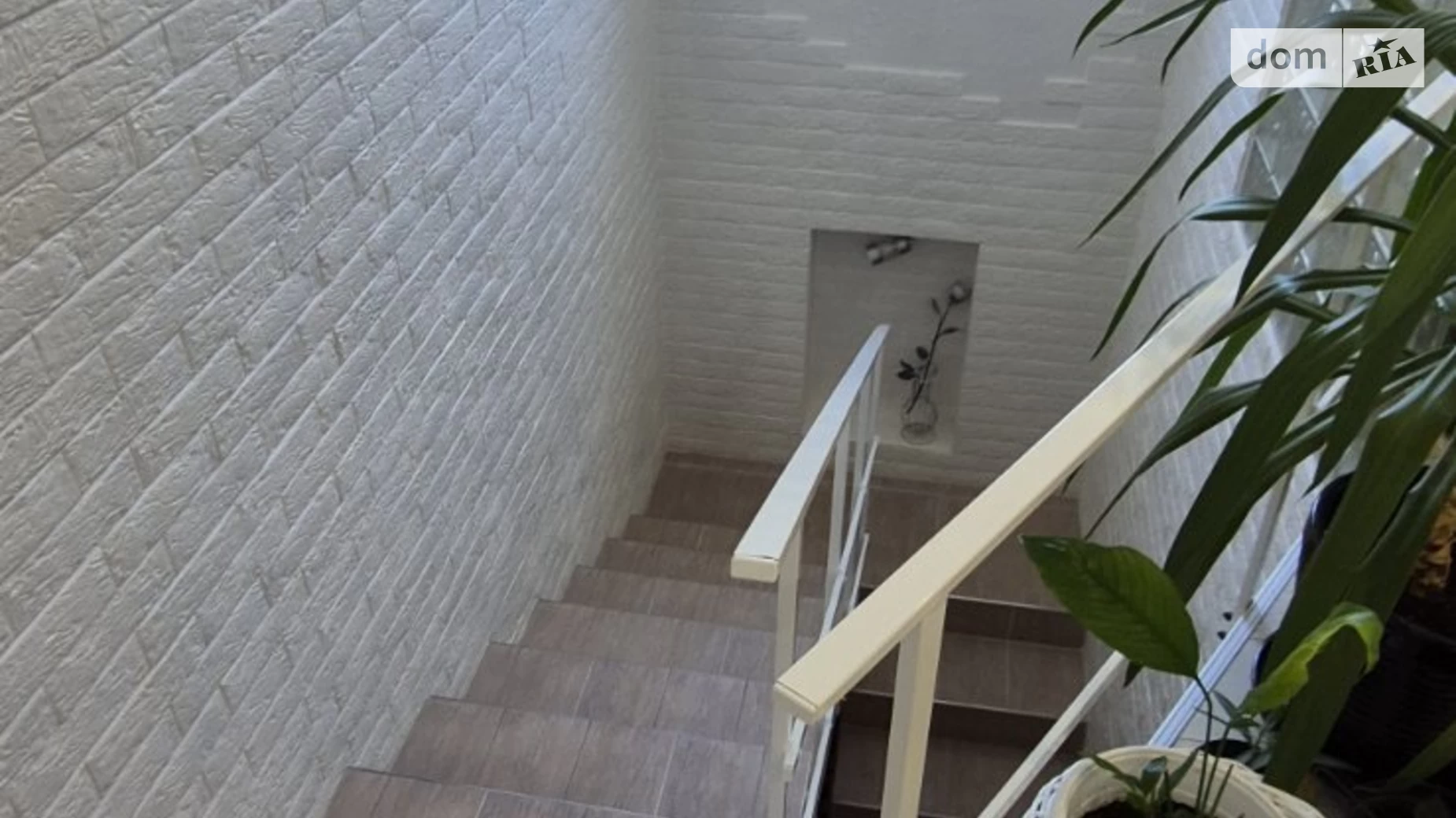 Продается дом на 2 этажа 95 кв. м с беседкой, цена: 105000 $ - фото 4
