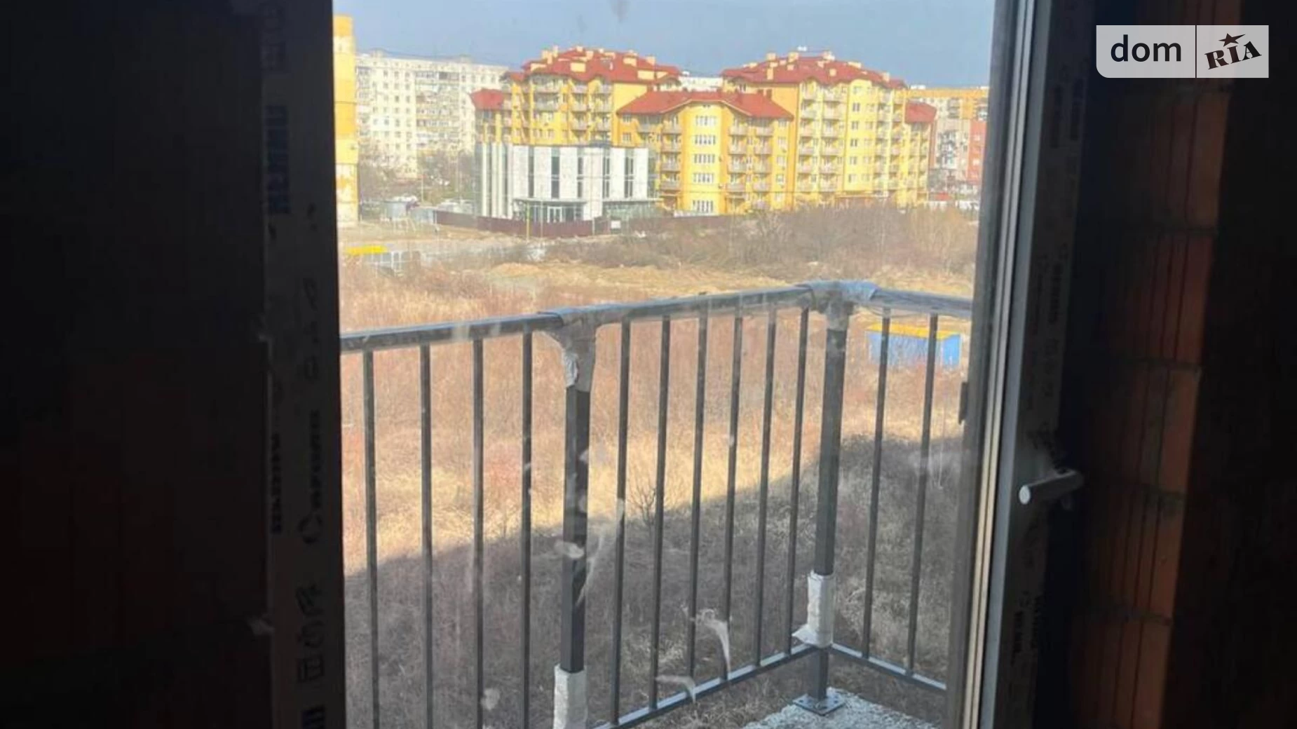 Продається 2-кімнатна квартира 77.72 кв. м у Ужгороді, вул. Богомольця, 29 - фото 3