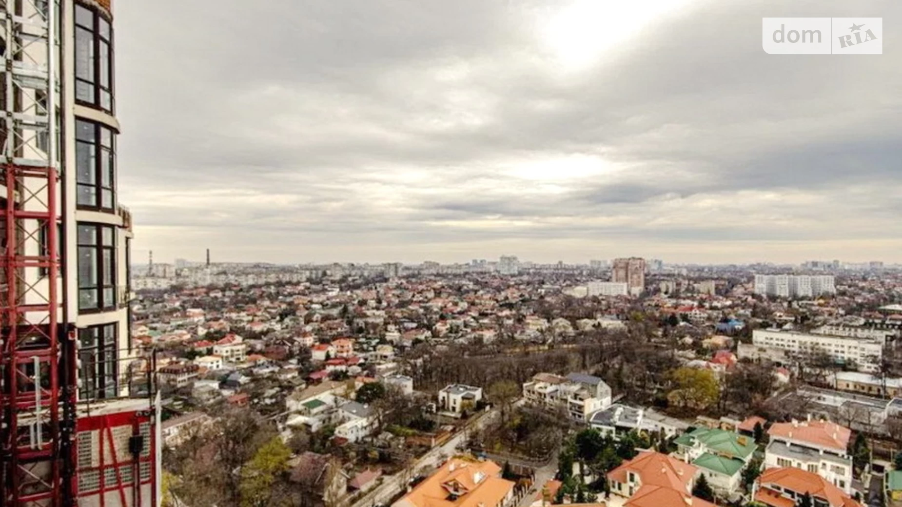 Продается 5-комнатная квартира 195.5 кв. м в Одессе, Фонтанская дор. - фото 4