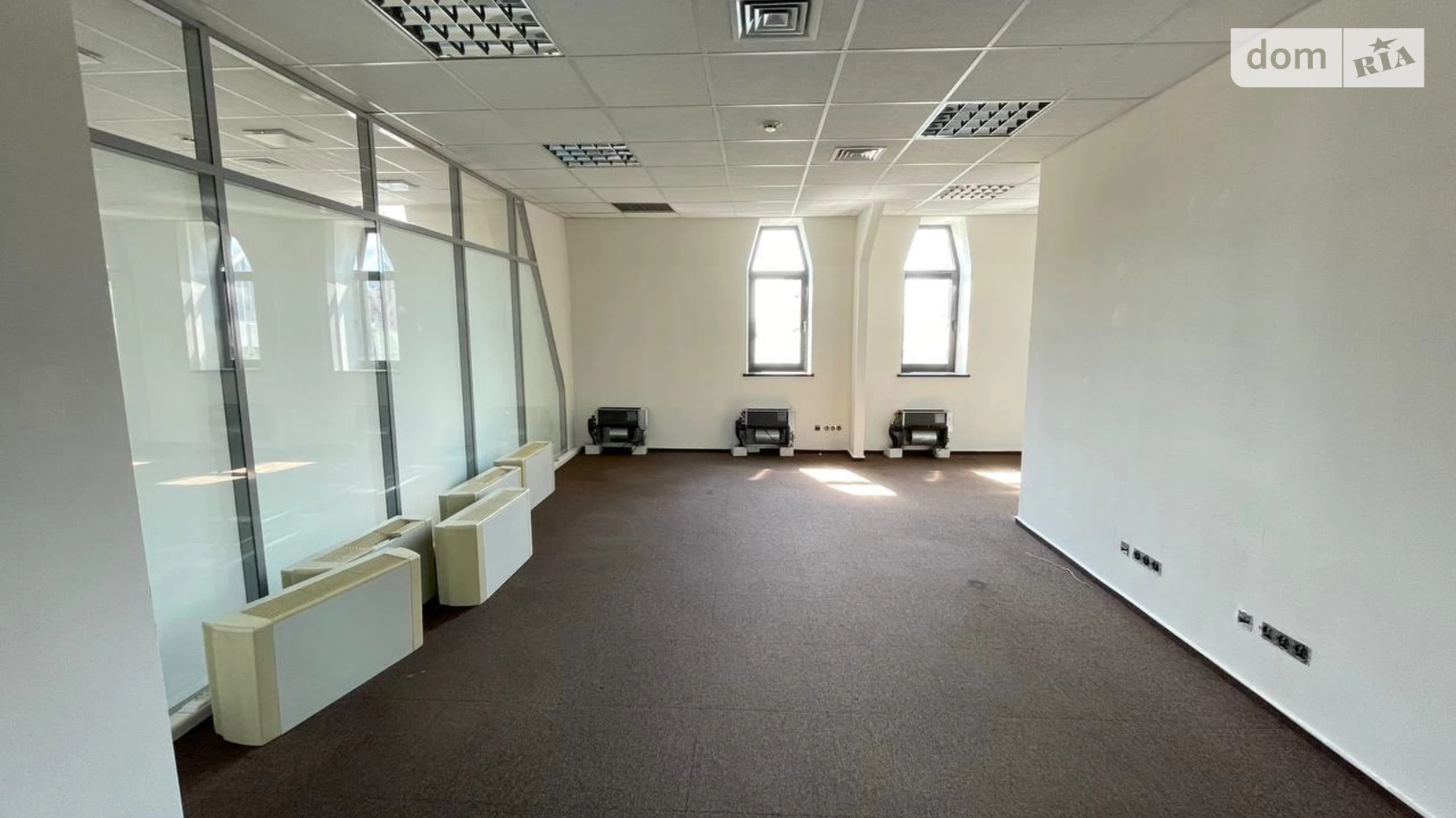 Сдается в аренду офис 550 кв. м в бизнес-центре, цена: 9060 $ - фото 3