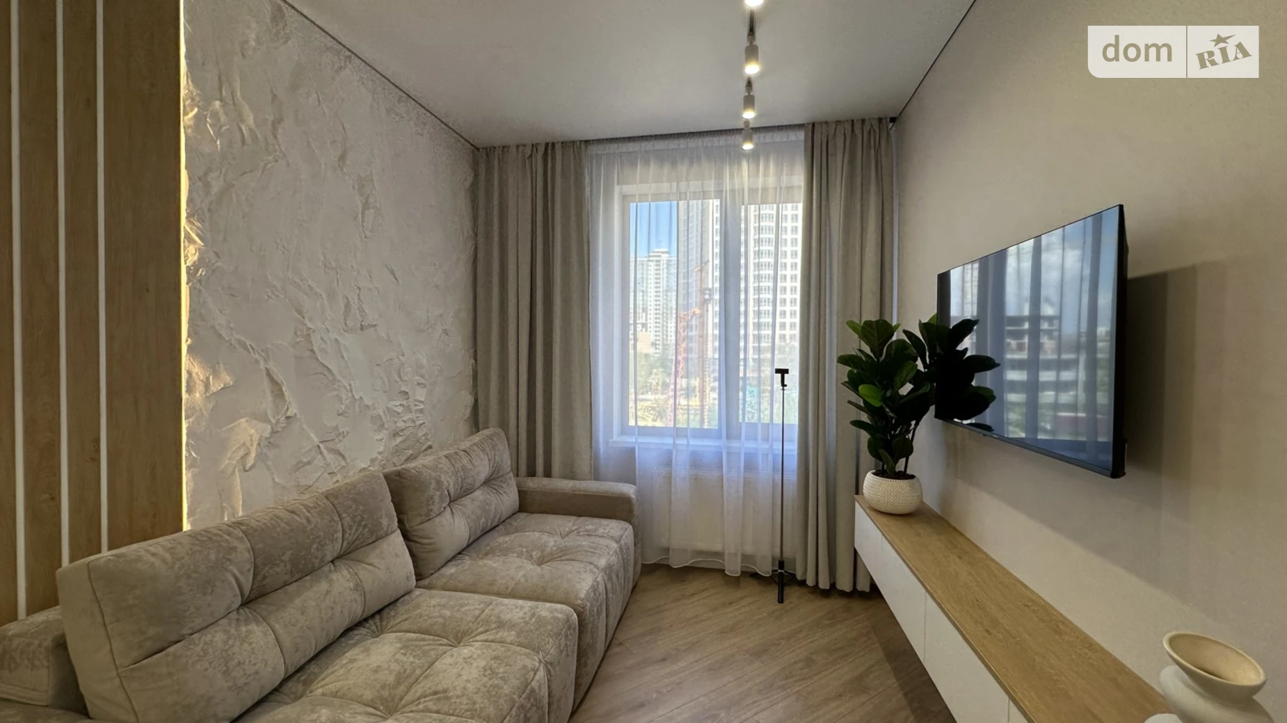 Продается 1-комнатная квартира 43 кв. м в Одессе, ул. Генуэзская, 1/1 - фото 3