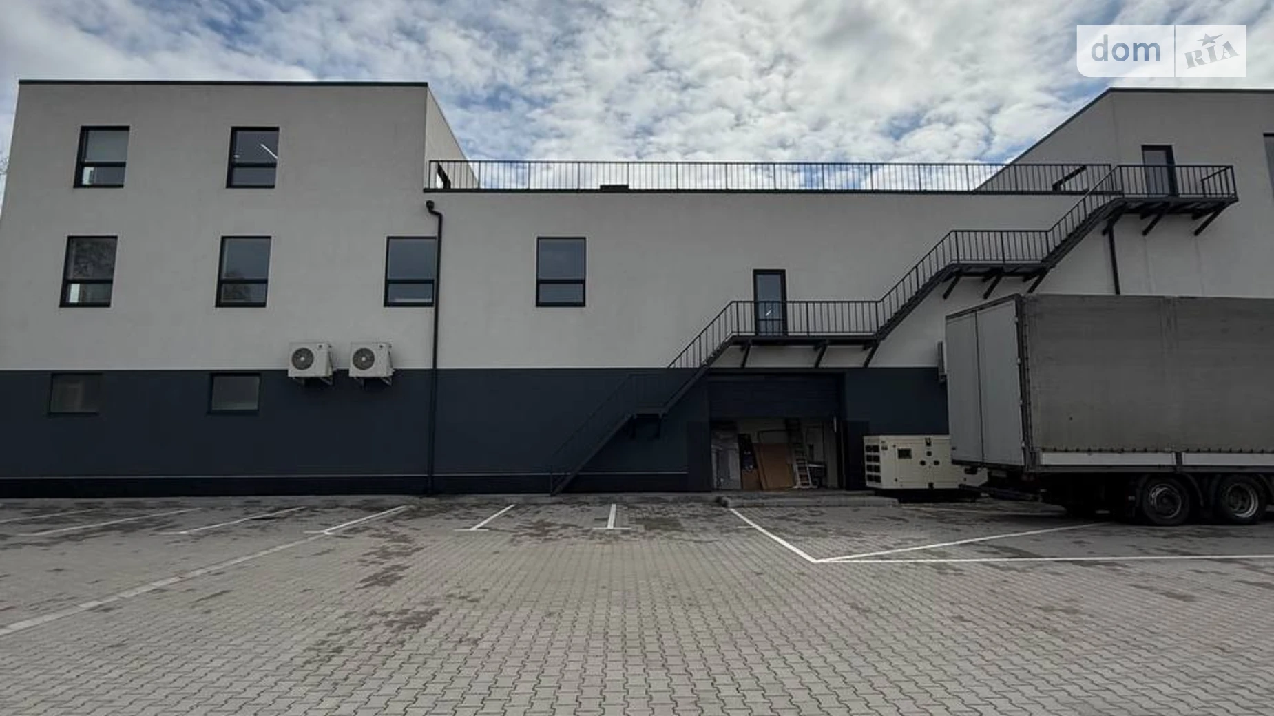 Продается помещения свободного назначения 494.8 кв. м в 2-этажном здании, цена: 420580 $ - фото 2