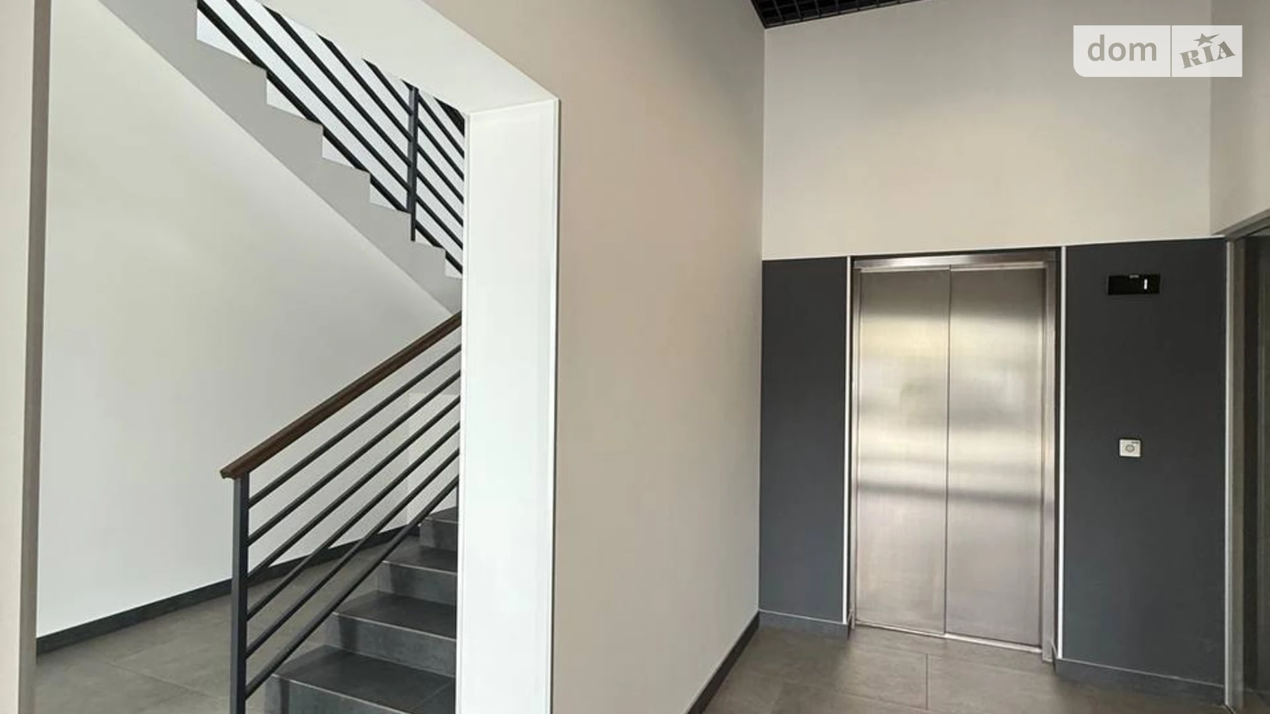 Продается помещения свободного назначения 494.8 кв. м в 2-этажном здании, цена: 420580 $ - фото 3