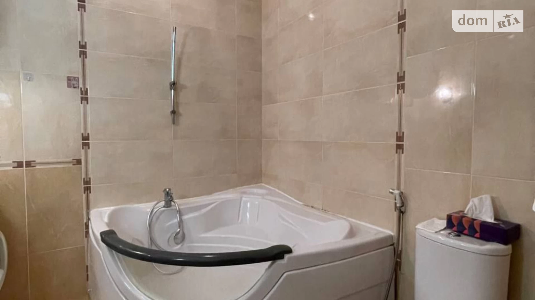 Продається 1-кімнатна квартира 68 кв. м у Одесі, вул. Середньофонтанська - фото 3
