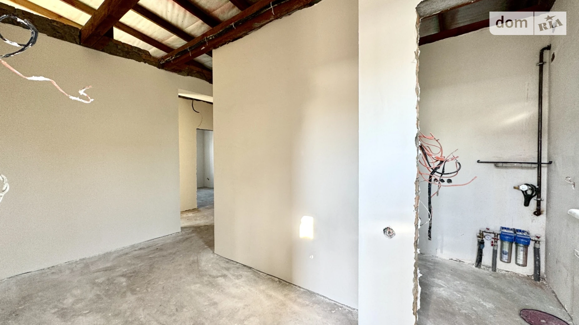 Продается одноэтажный дом 110 кв. м с садом, цена: 130000 $ - фото 4