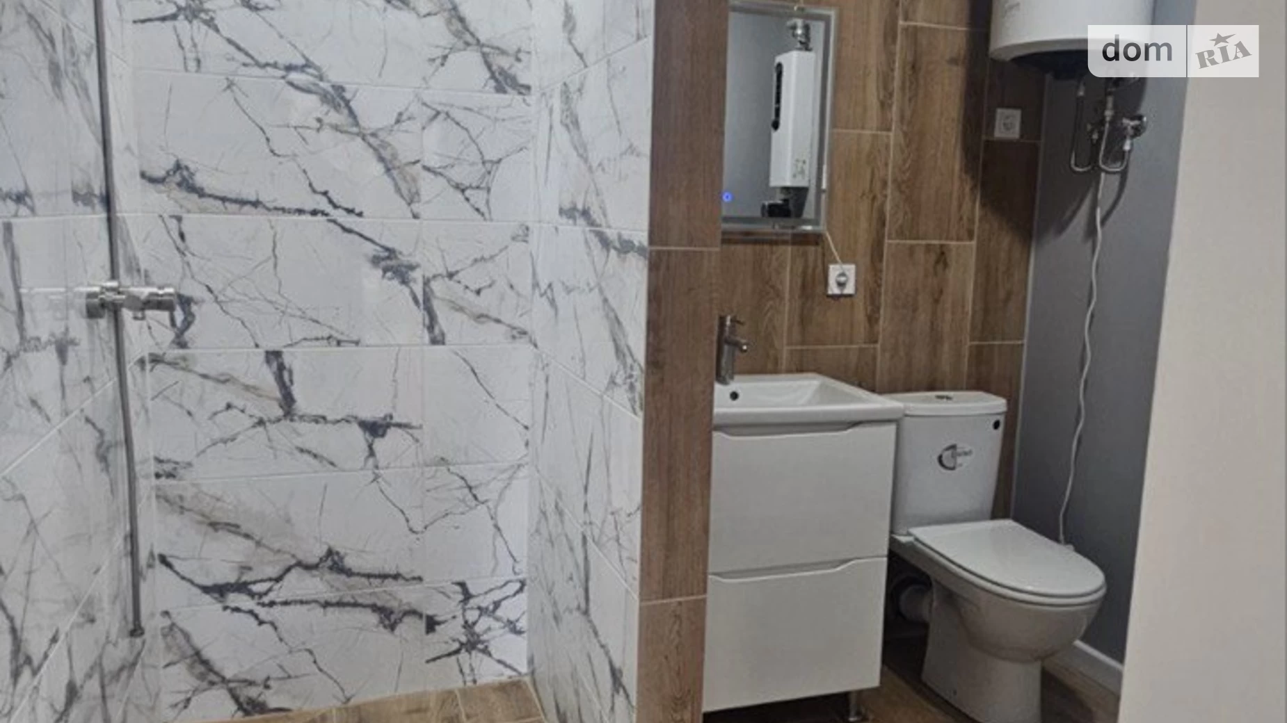 Сдается в аренду офис 25 кв. м в бизнес-центре, цена: 250 $ - фото 3