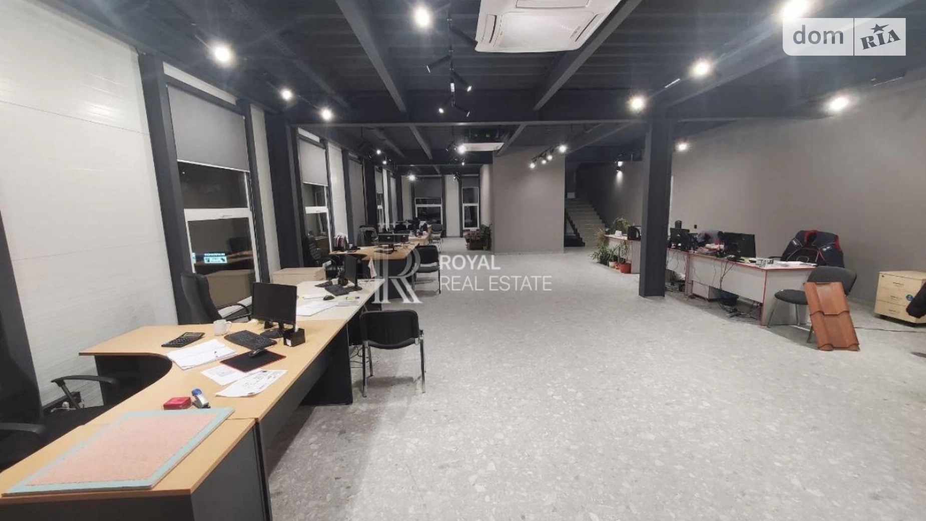 Сдается в аренду офис 1680 кв. м в бизнес-центре, цена: 30000 $ - фото 2