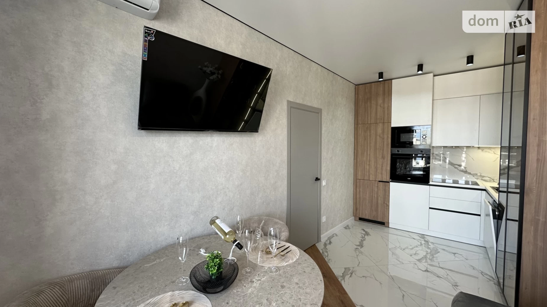 Продається 1-кімнатна квартира 45 кв. м у Одесі, пров. Курортний, 2 - фото 2
