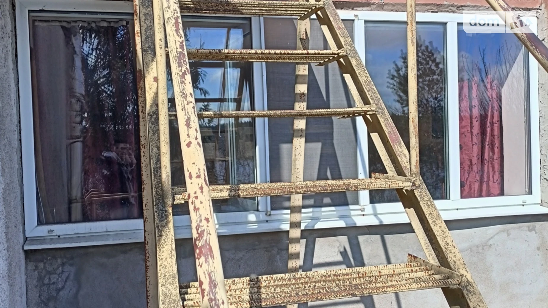 Продается дом на 2 этажа 241 кв. м с камином, цена: 50000 $ - фото 3