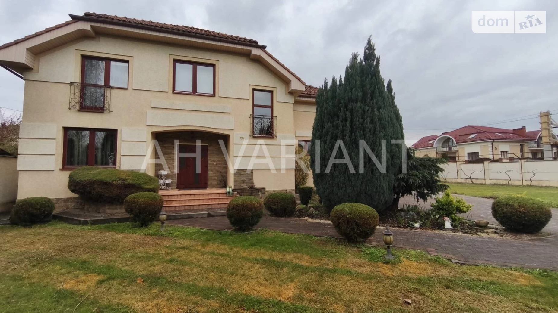 Продается дом на 2 этажа 248 кв. м с беседкой, цена: 365000 $ - фото 3