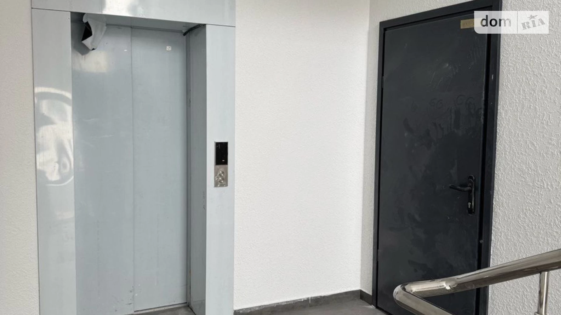 Сдается в аренду офис 332 кв. м в бизнес-центре, цена: 8300 $ - фото 2