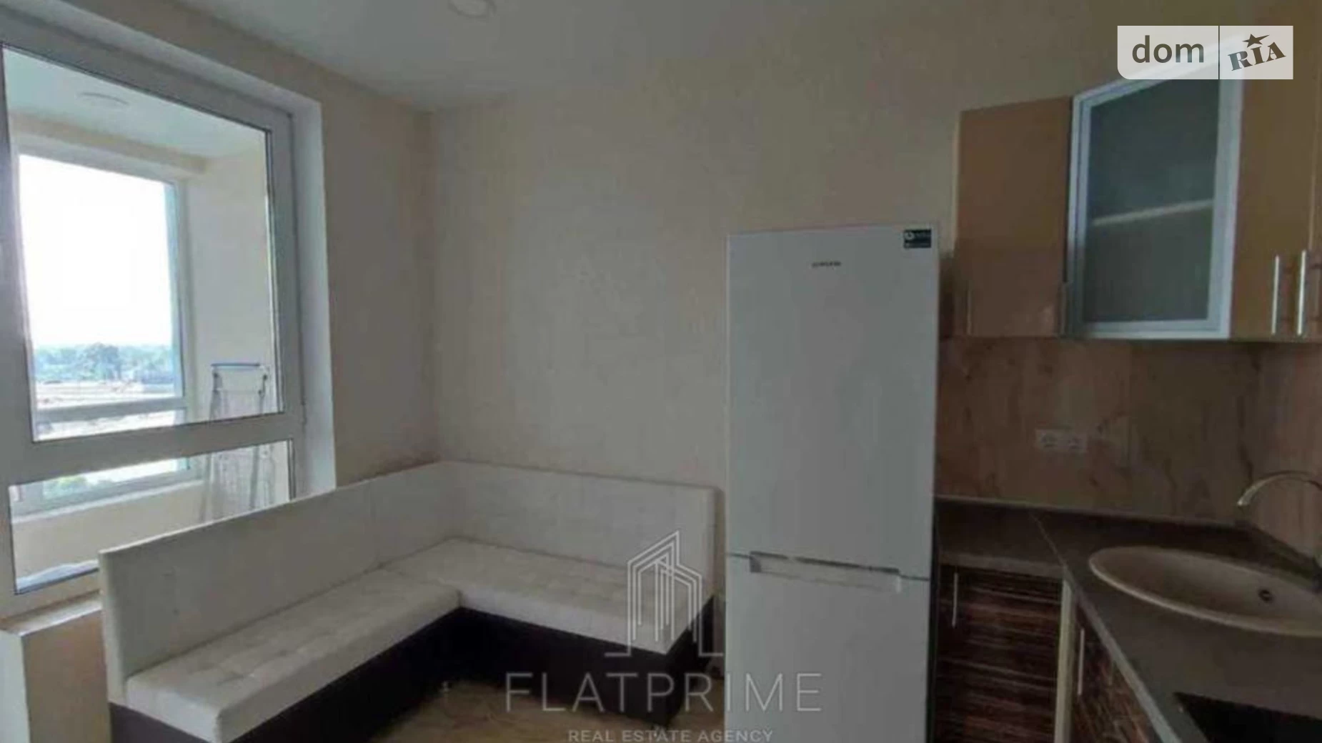 Продається 1-кімнатна квартира 47 кв. м у Києві, вул. Зарічна, 1Б - фото 2