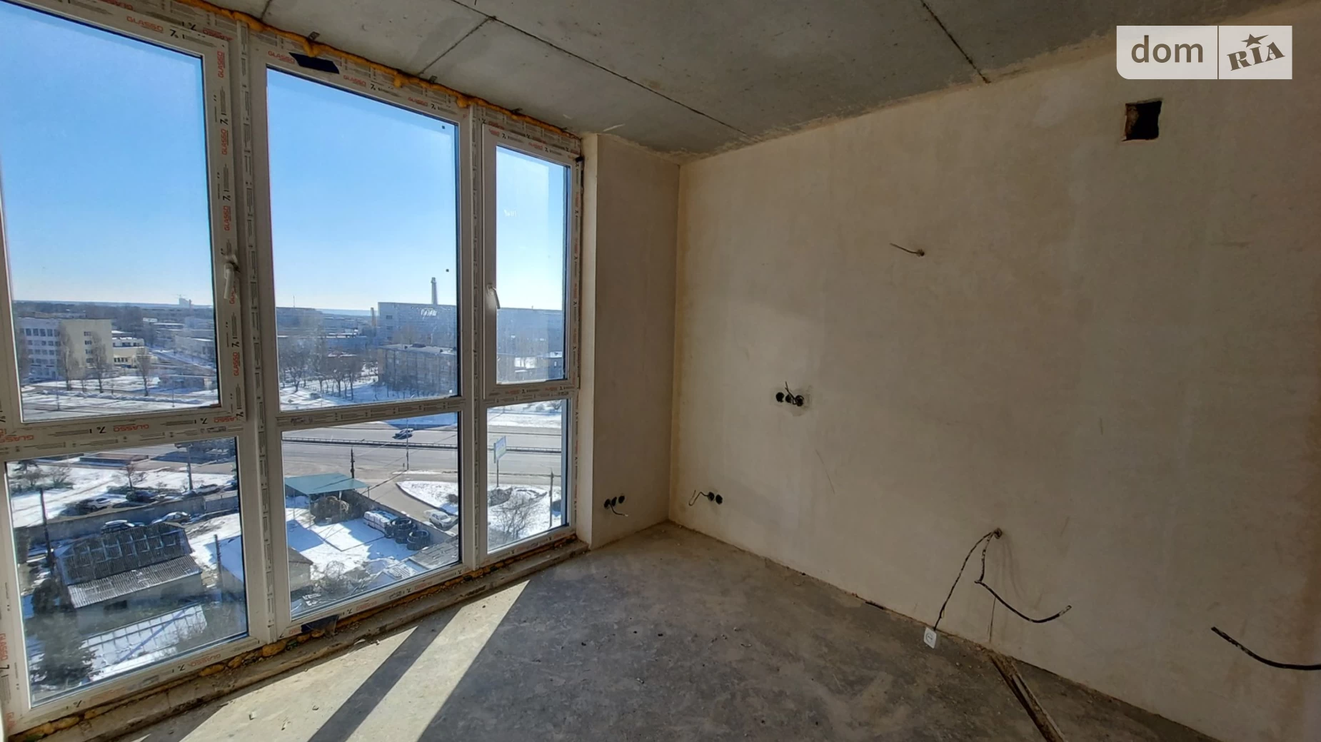 Продается 1-комнатная квартира 61.4 кв. м в Киеве, ул. Каменская, 127А - фото 2