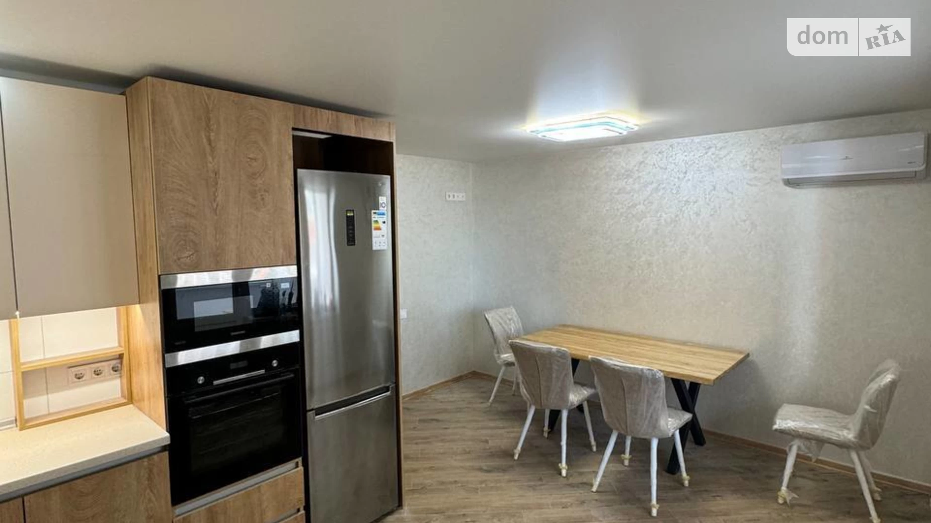 Продается 2-комнатная квартира 82.2 кв. м в Чернигове, ул. Шевченко, 99Б - фото 2