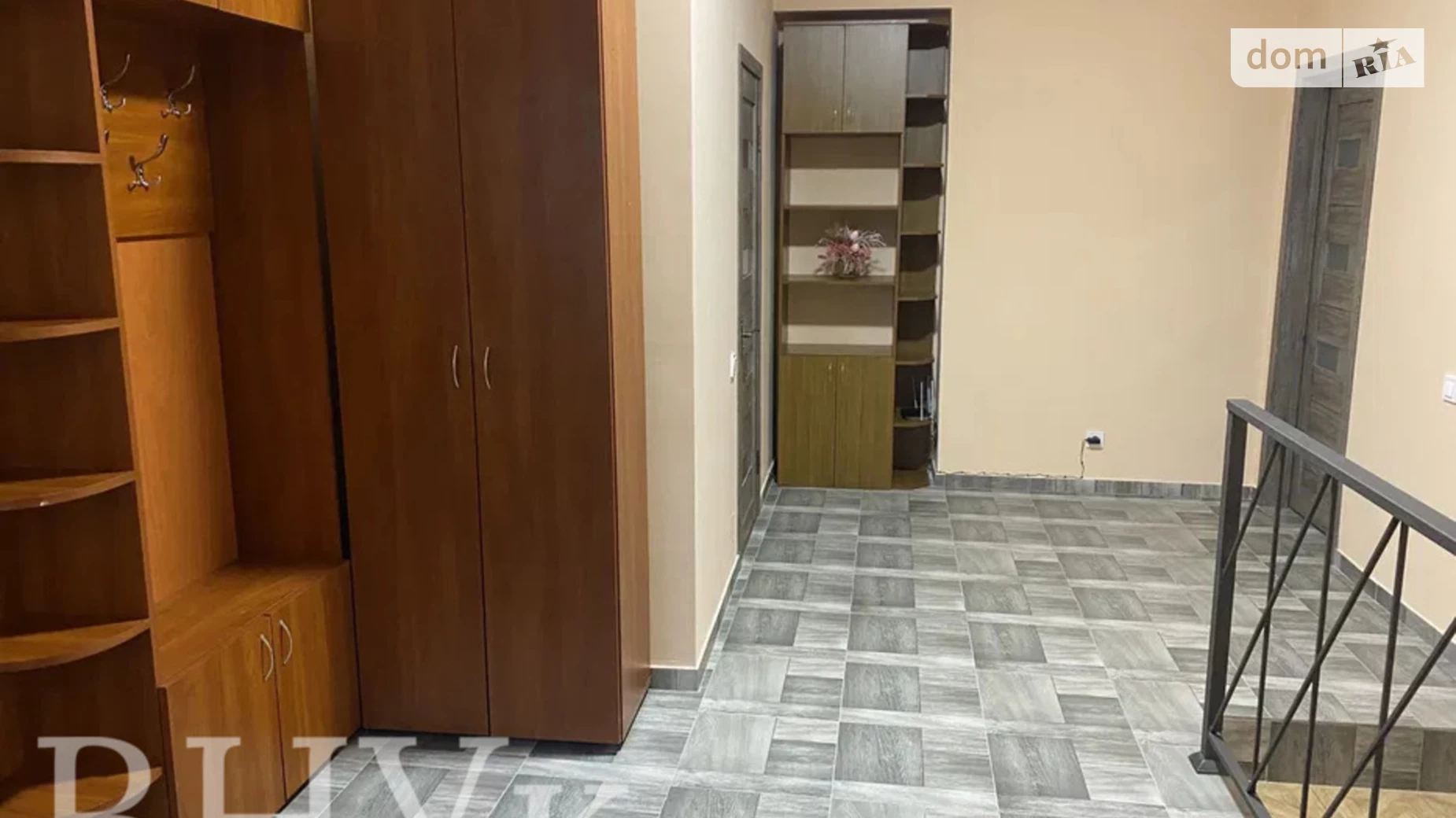 Продается 2-комнатная квартира 100 кв. м в Львове - фото 4