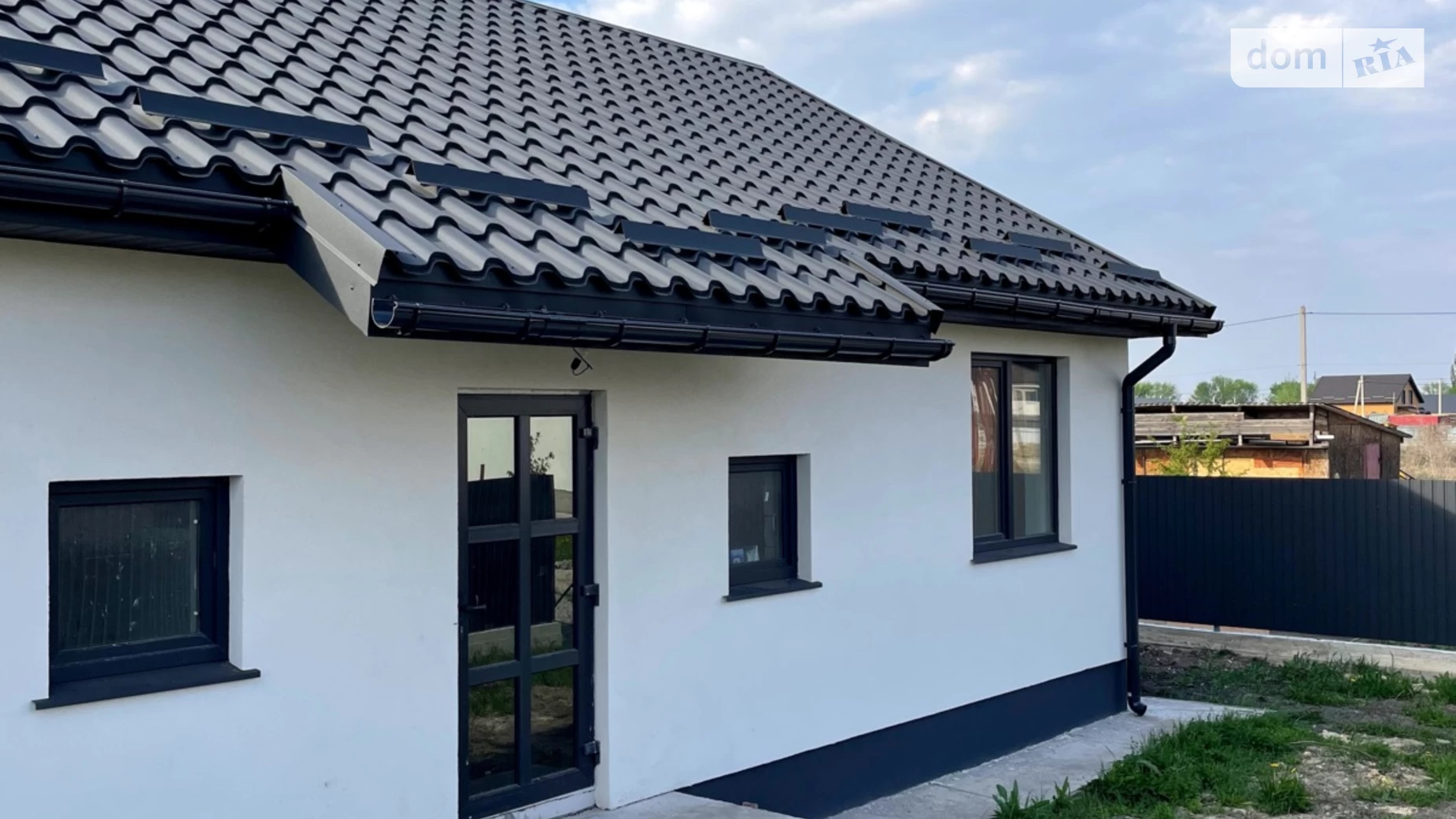 Продается одноэтажный дом 93 кв. м с верандой, цена: 78000 $ - фото 2