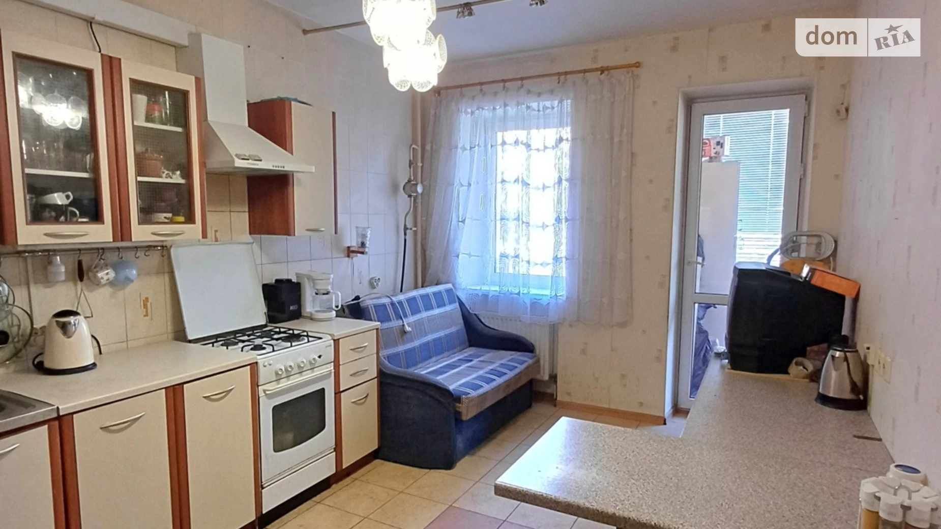 Продается 1-комнатная квартира 48.8 кв. м в Одессе, ул. Дюковская, 14 - фото 2