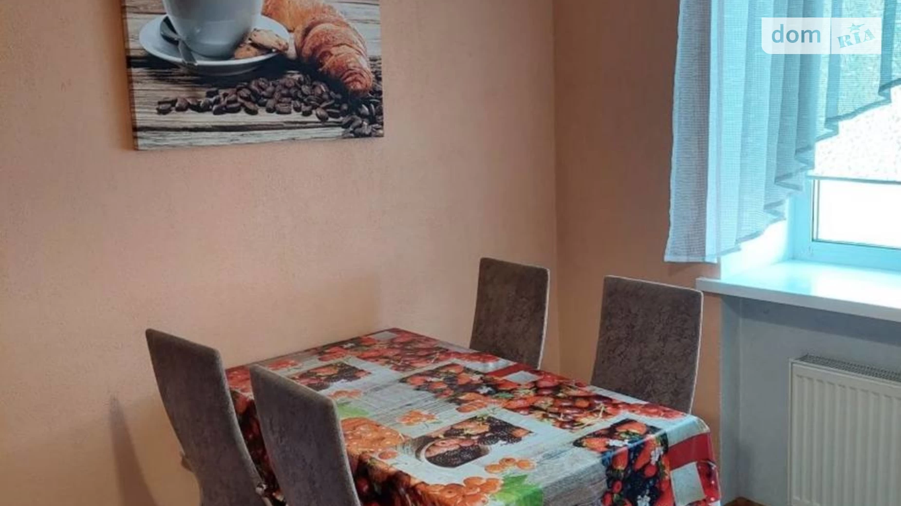 1-комнатная квартира 46 кв. м в Луцке, ул. Черновола Вячеслава - фото 2