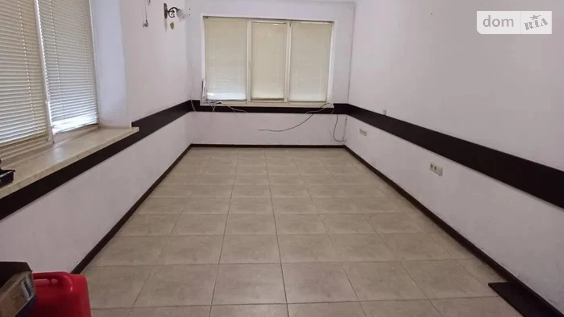 Продается офис 116.9 кв. м в бизнес-центре, цена: 87000 $ - фото 2