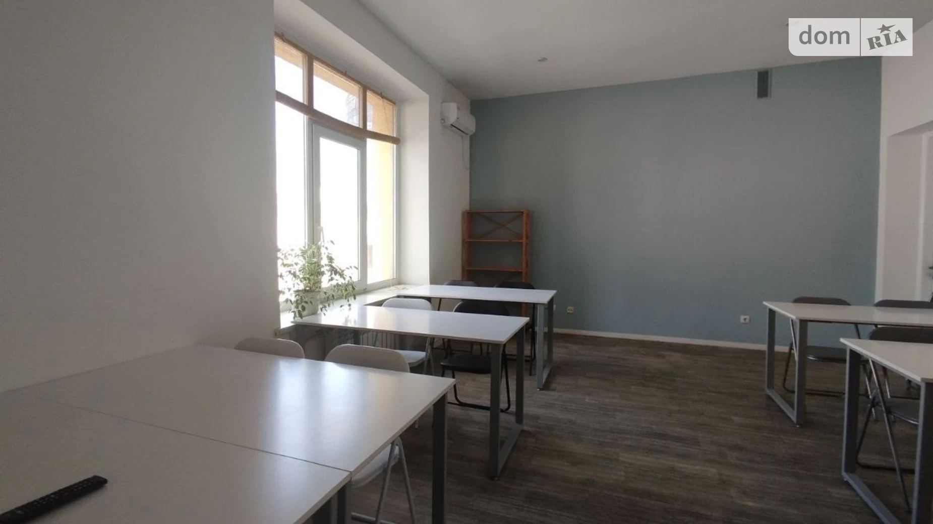 Сдается в аренду офис 50 кв. м в бизнес-центре, цена: 40000 грн - фото 2