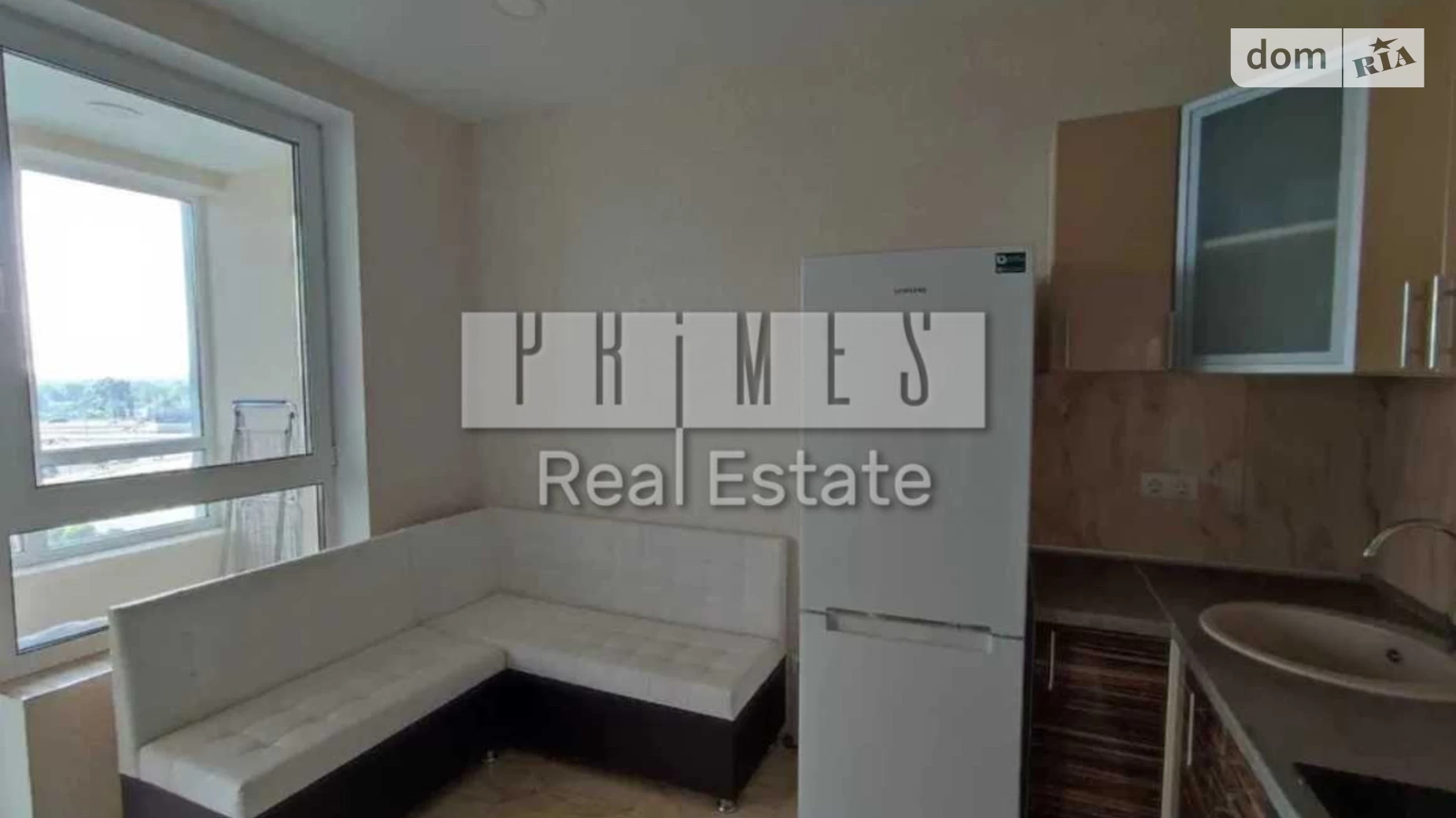 Продается 1-комнатная квартира 47 кв. м в Киеве, ул. Заречная, 1Б - фото 2