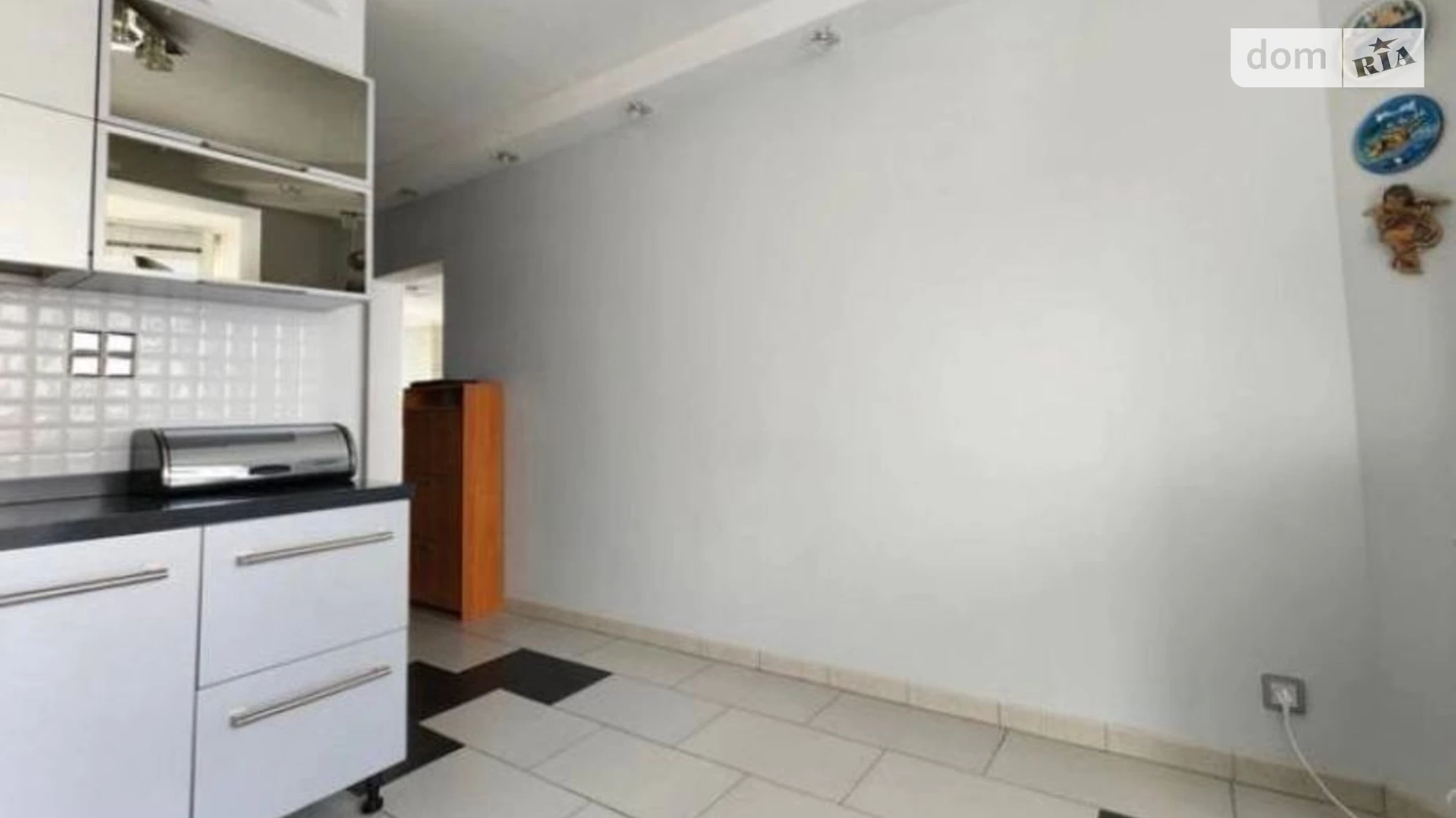 Продается 2-комнатная квартира 63 кв. м в Киеве, ул. Ревуцкого, 42Б - фото 2