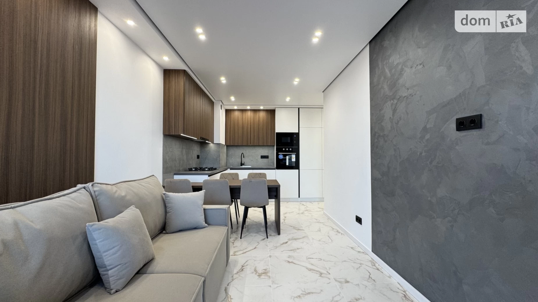 Продается 2-комнатная квартира 60 кв. м в Ивано-Франковске, ул. Крайковского - фото 3