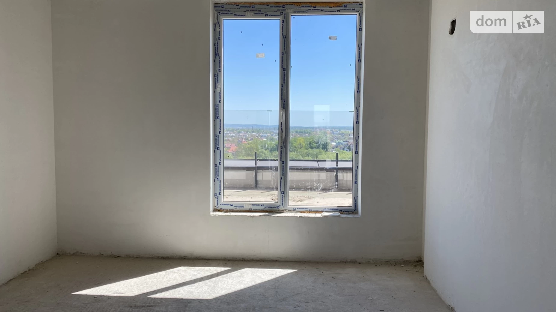 Продается 4-комнатная квартира 116 кв. м в Ивано-Франковске, ул. Независимости (Горького), 2А - фото 2