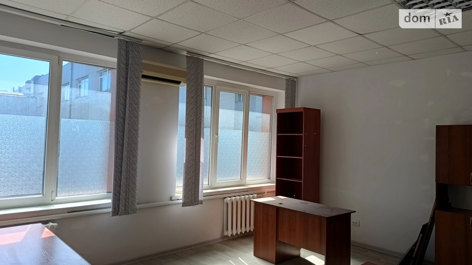 Сдается в аренду офис 24 кв. м в бизнес-центре, цена: 5100 грн - фото 3