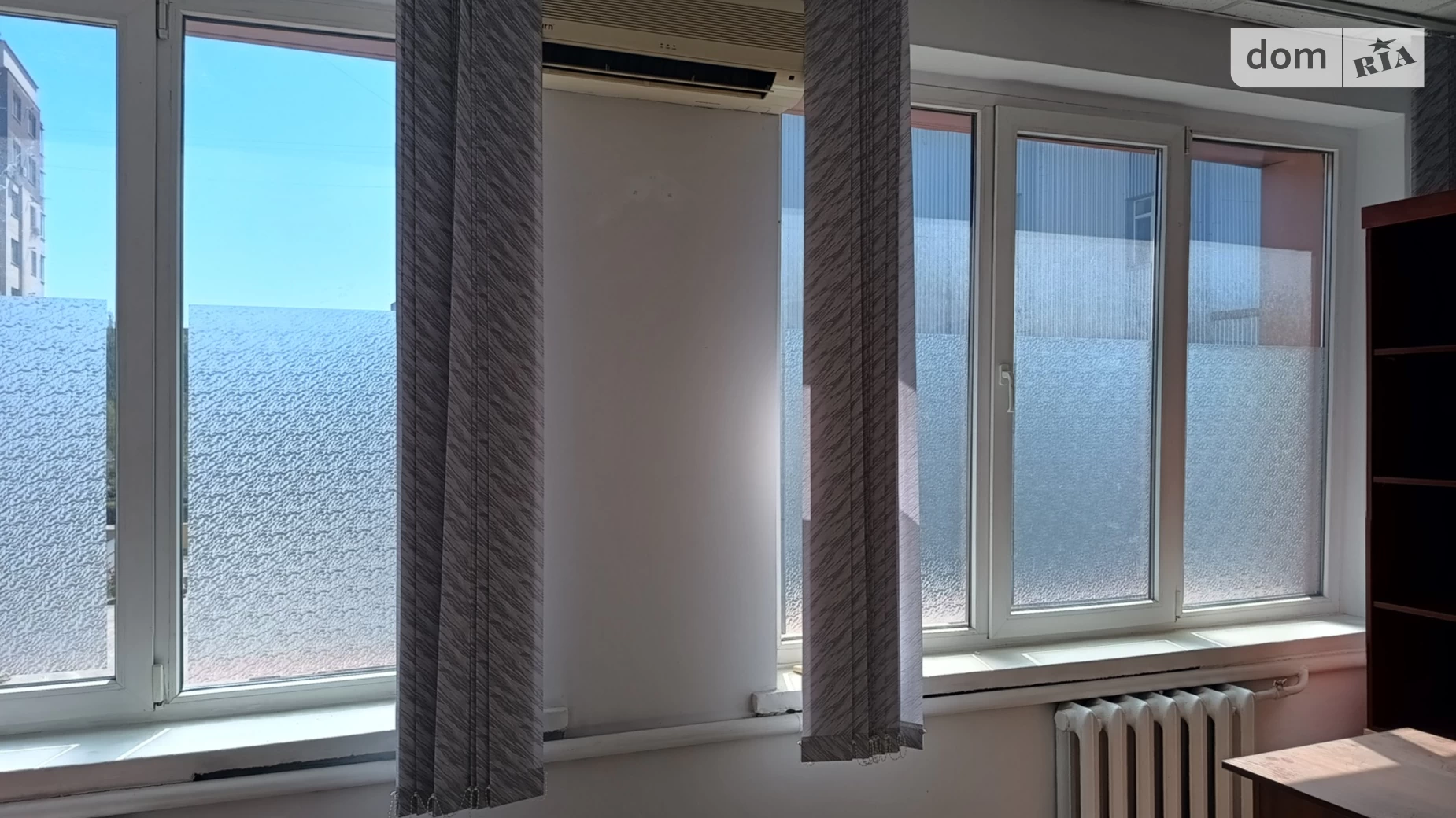 Сдается в аренду офис 24 кв. м в бизнес-центре, цена: 5100 грн - фото 4