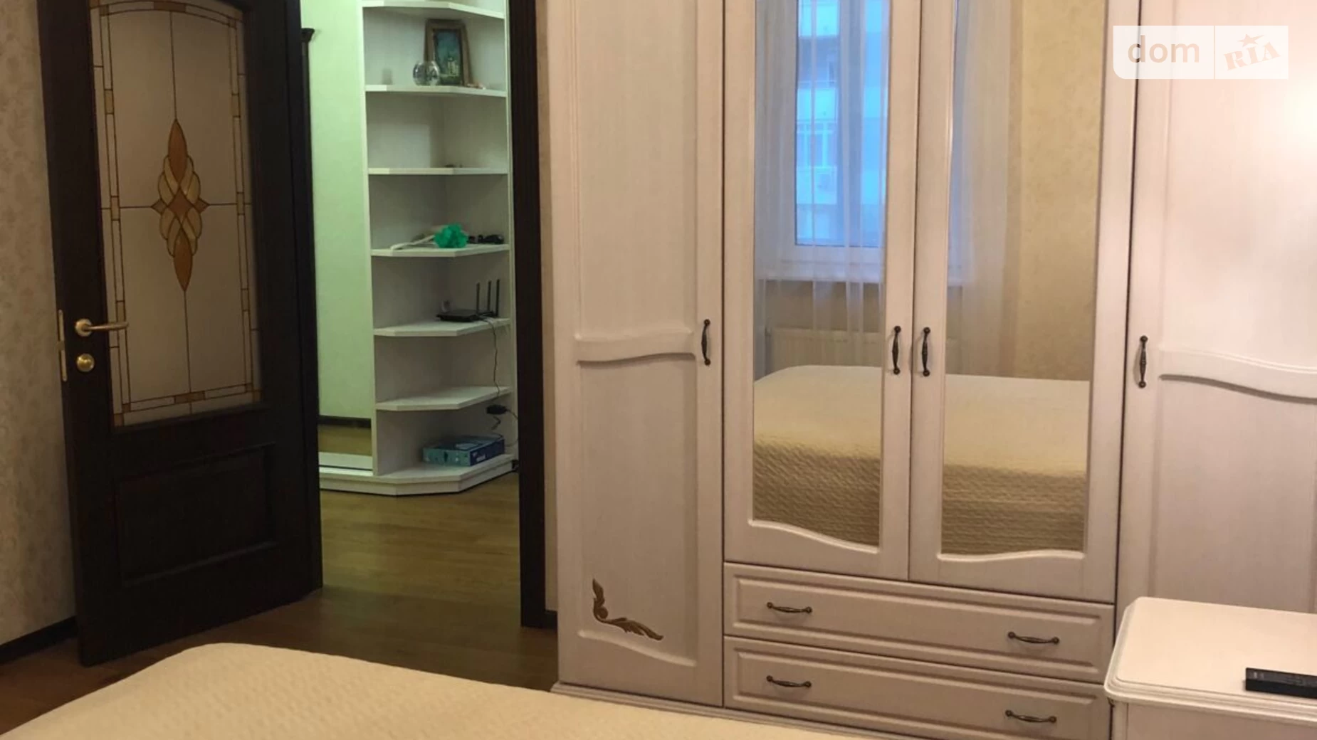 Сдается в аренду 3-комнатная квартира 80 кв. м в Киеве, ул. Вышгородская, 45/13 - фото 3