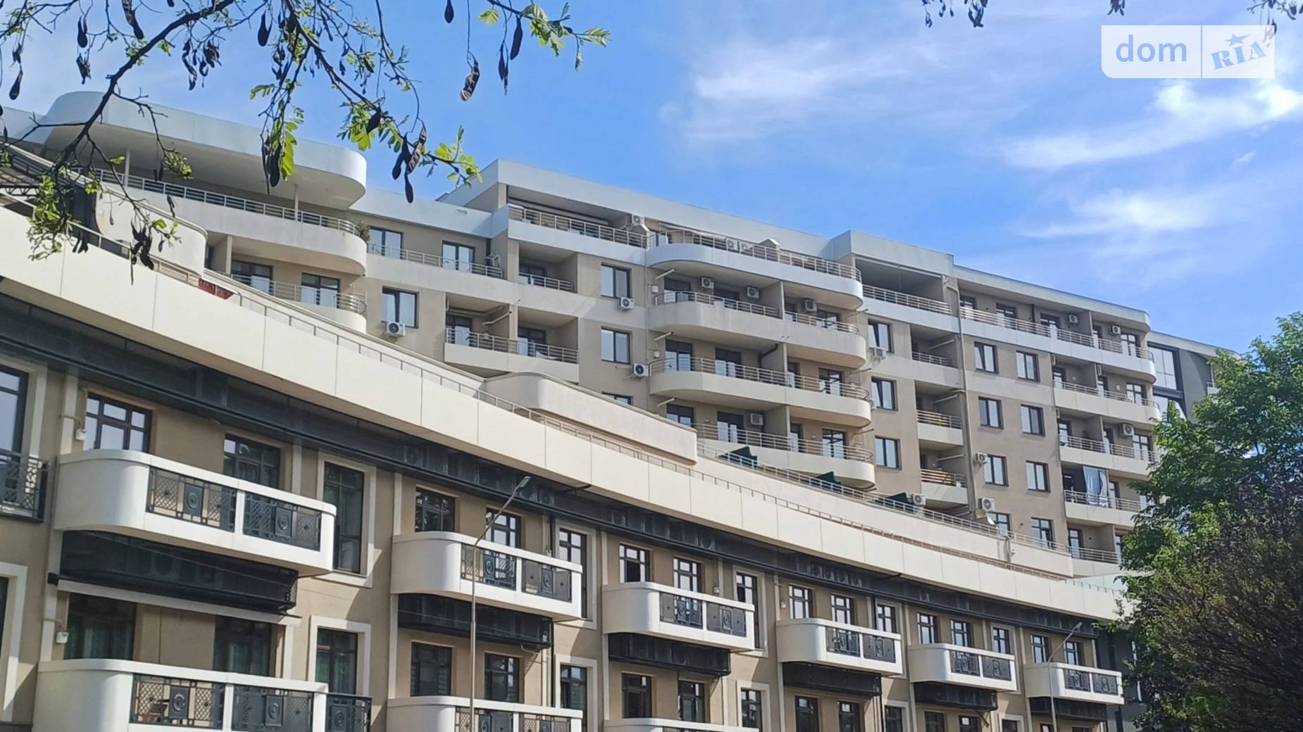 Продается 1-комнатная квартира 41.1 кв. м в Ужгороде, ул. Собранецкая, 43Б - фото 2