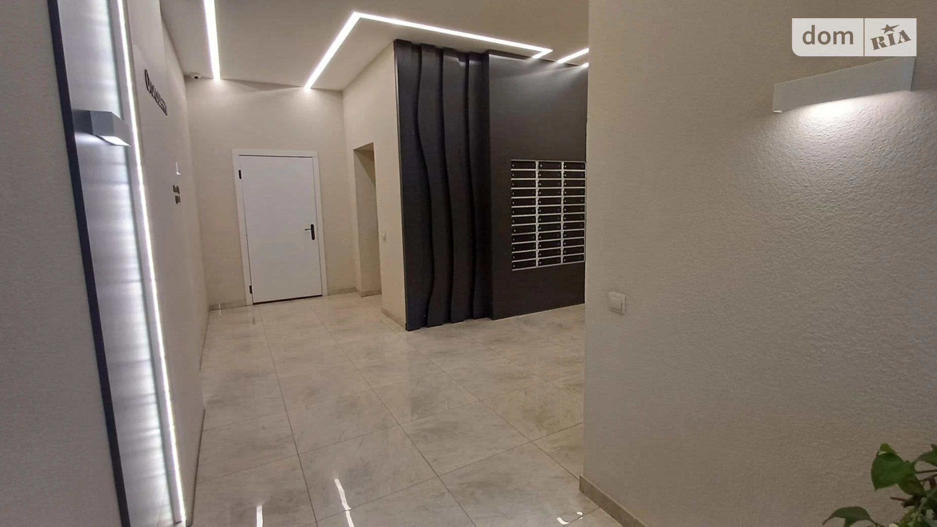 Продается 1-комнатная квартира 41.1 кв. м в Ужгороде, ул. Собранецкая, 43Б - фото 5